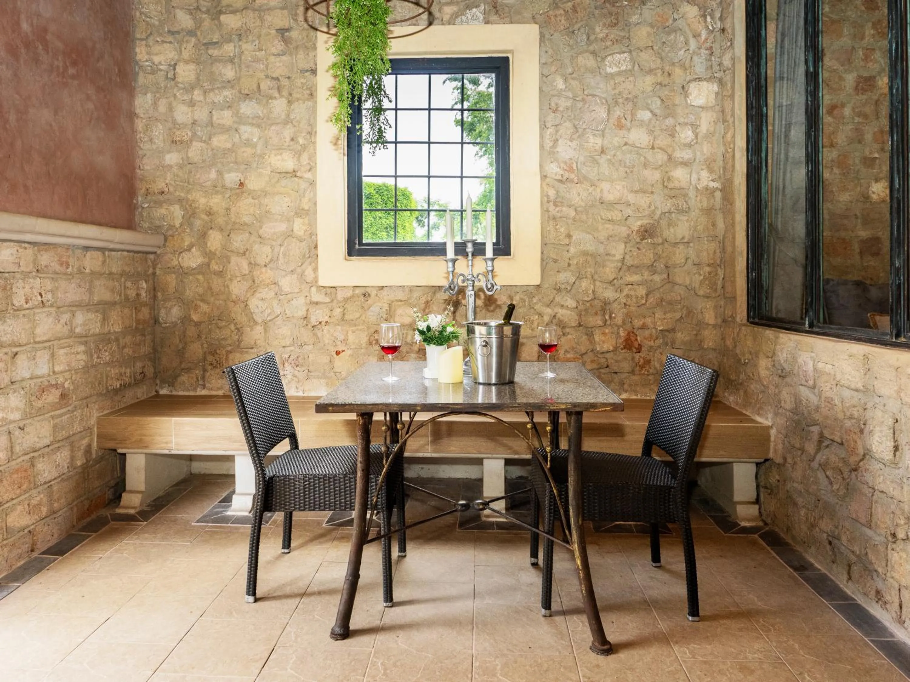 Seating area in La Toscana
