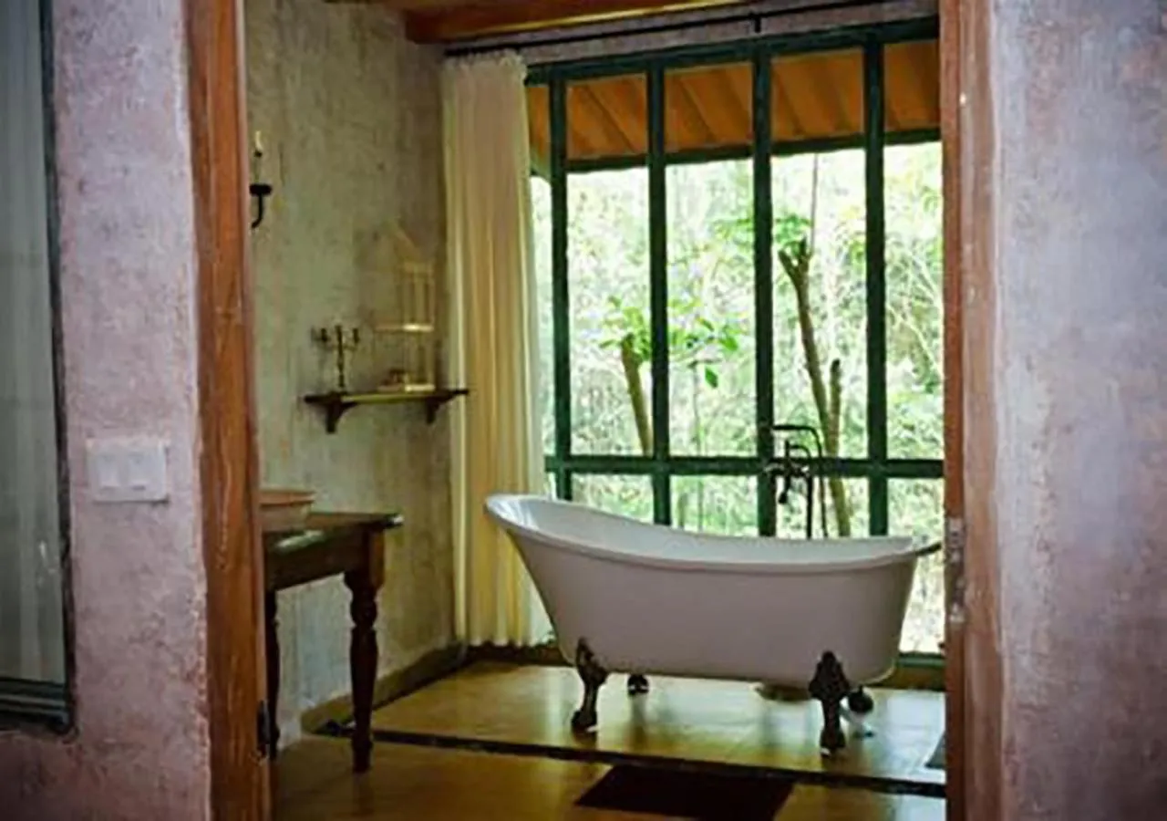Bathroom in La Toscana