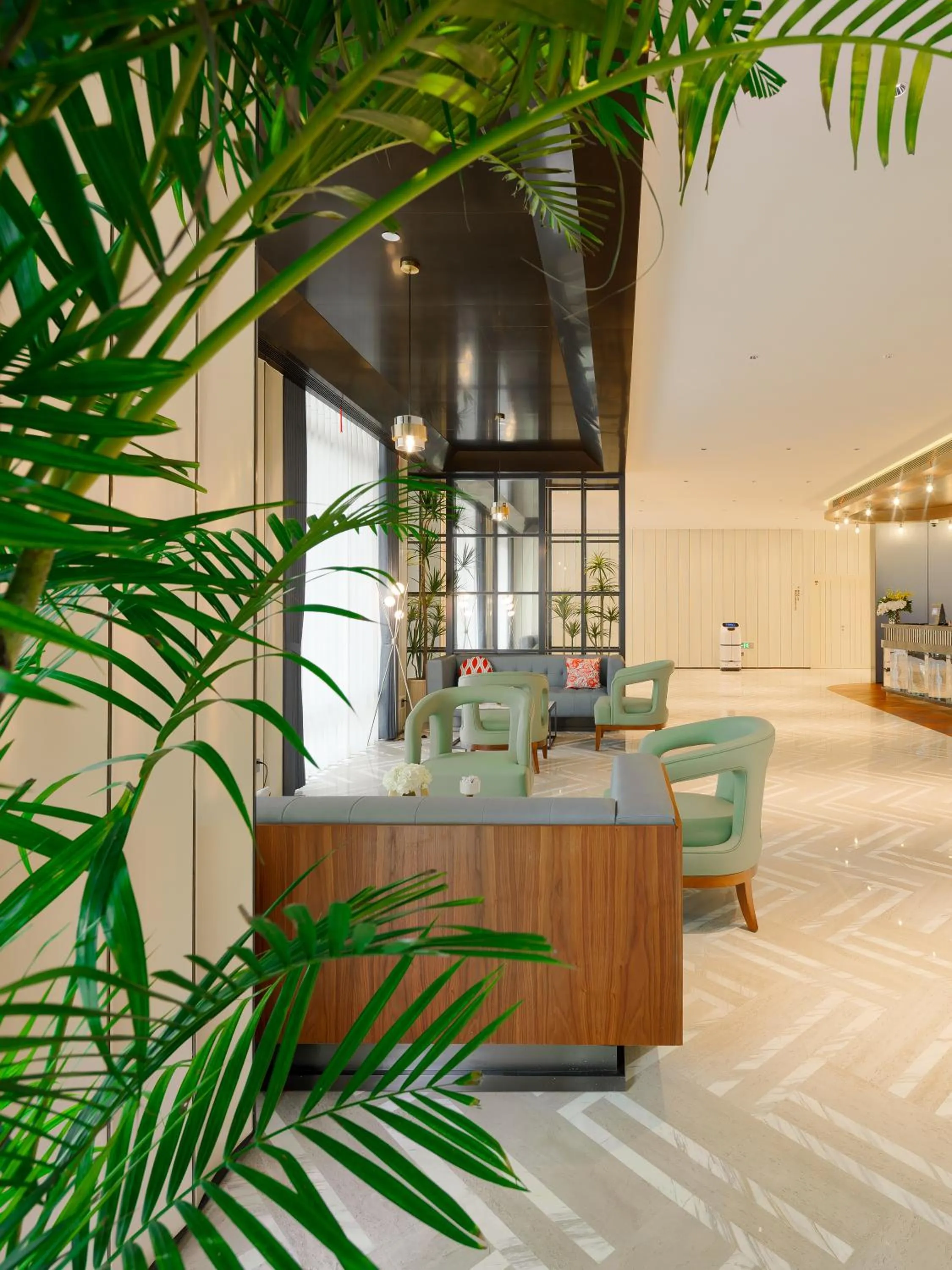 Seating area in Donghu Collection Hotel