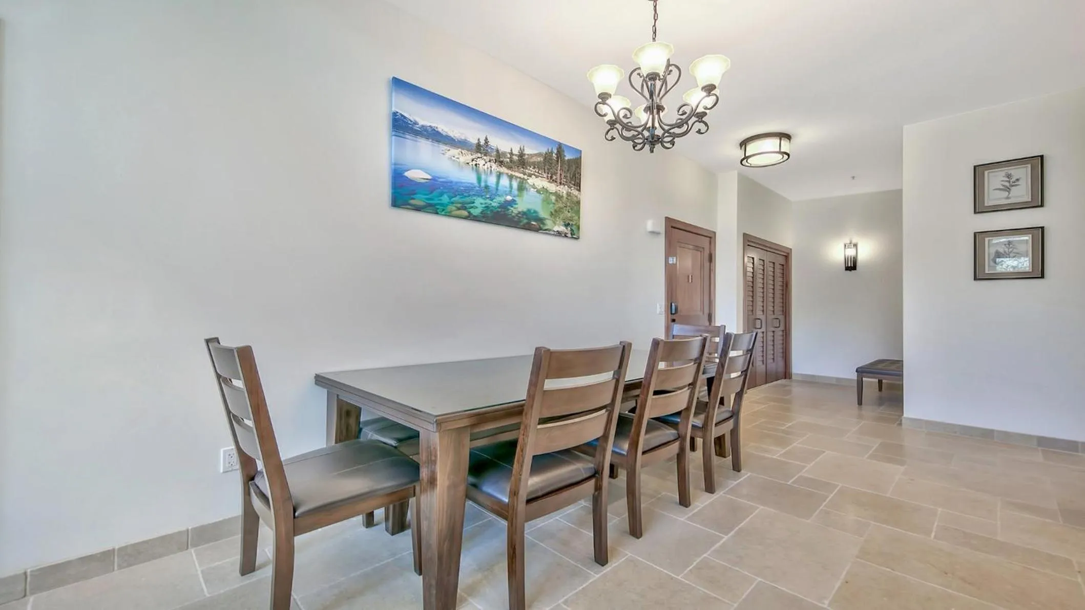 Dining area in Zalanta, A Vail Resorts Property