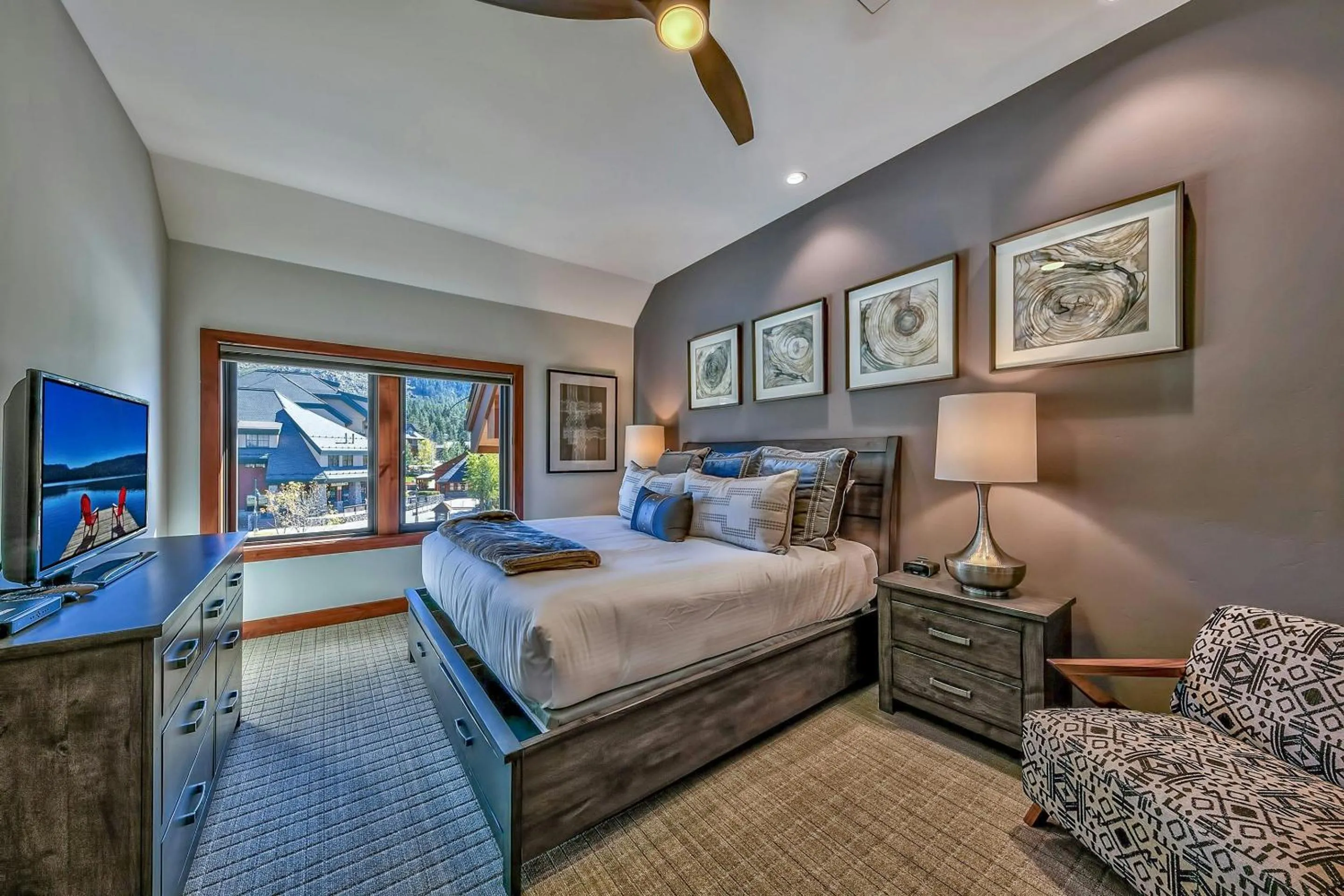 Bedroom, Bed in Zalanta, A Vail Resorts Property