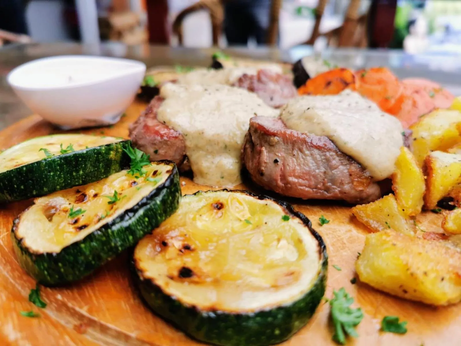 Restaurant/places to eat in Hotel Sole