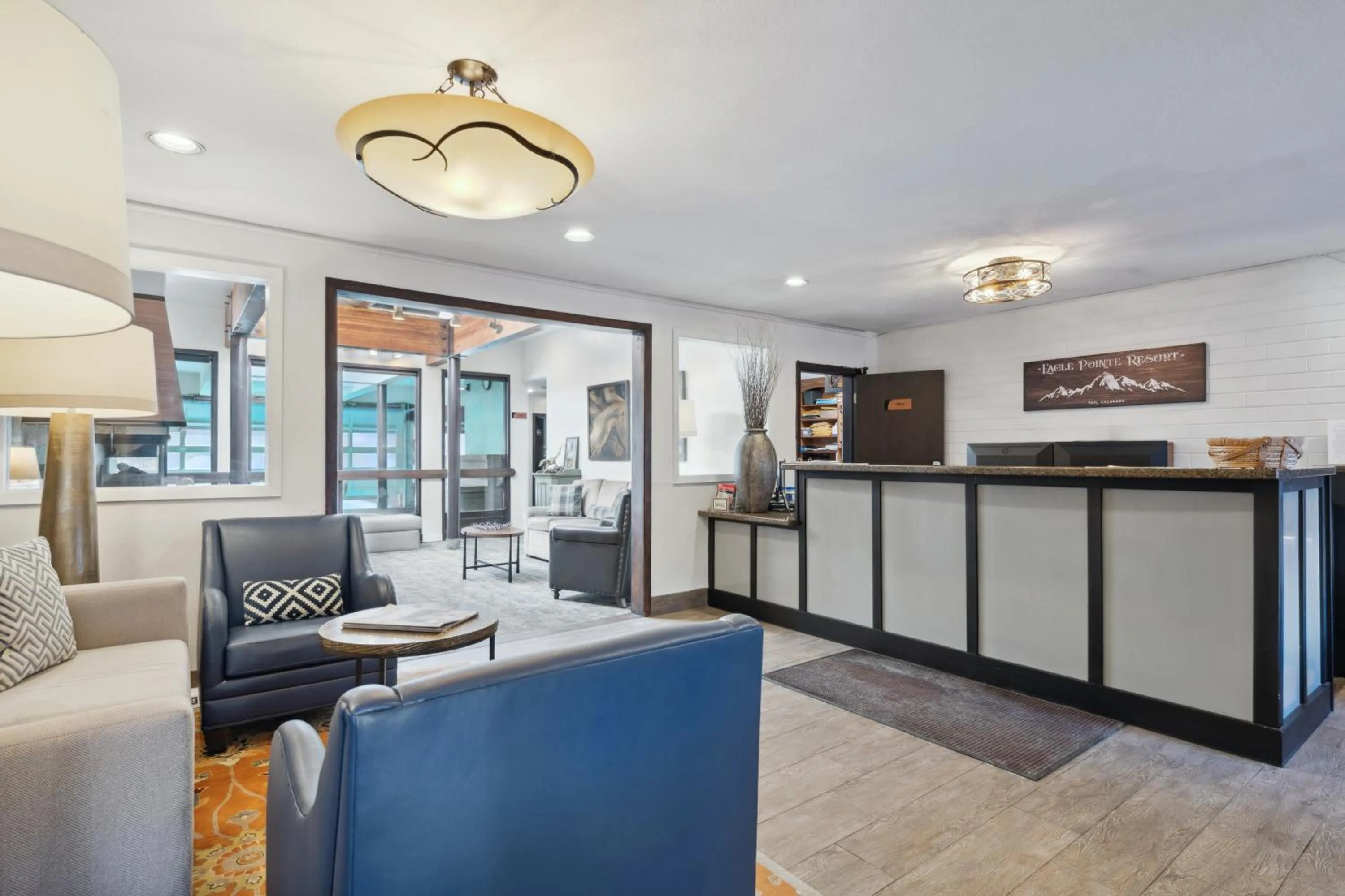 Lobby or reception in Eagle Point Resort