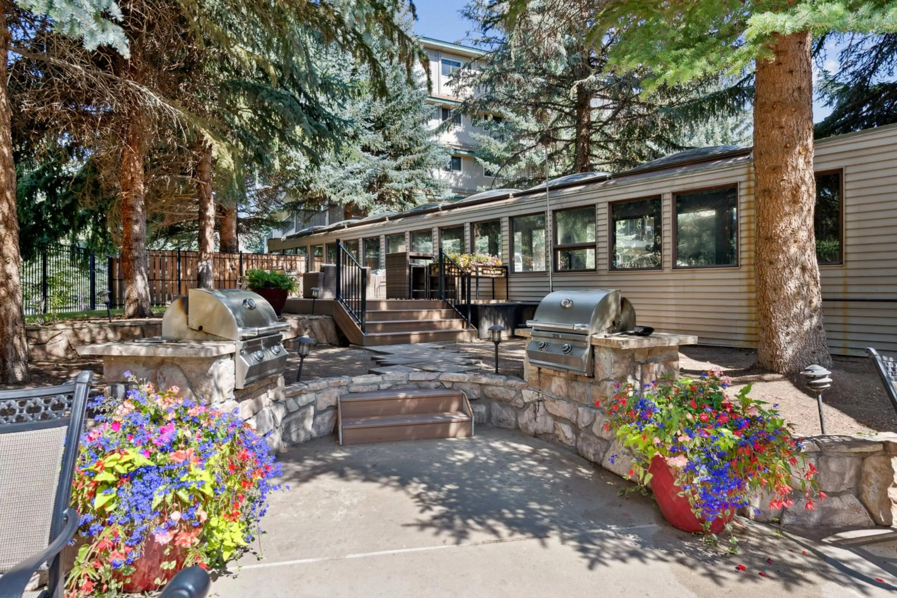 Property building in Falcon Point