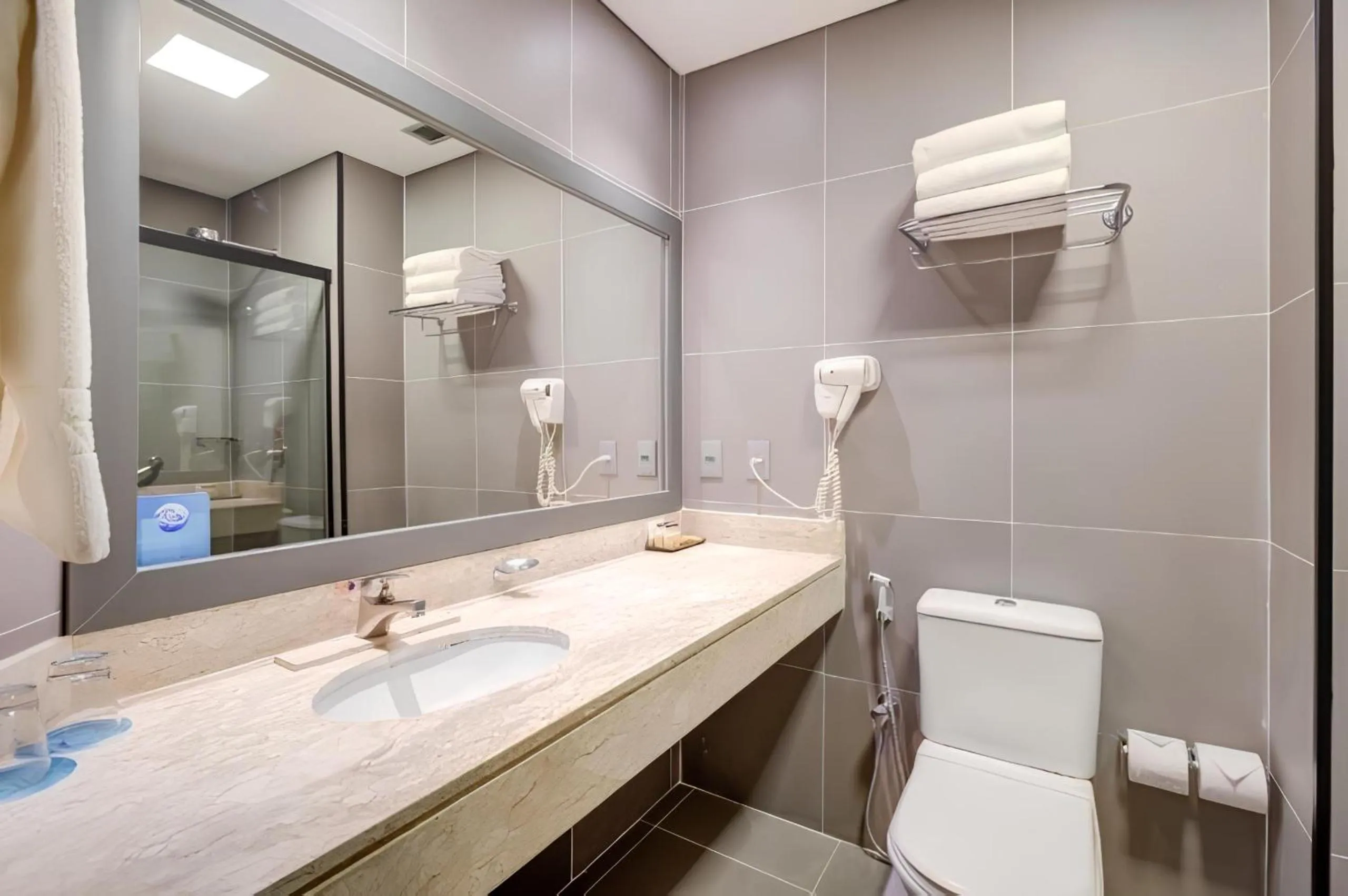 Shower in Cyan Resort by Atlantica