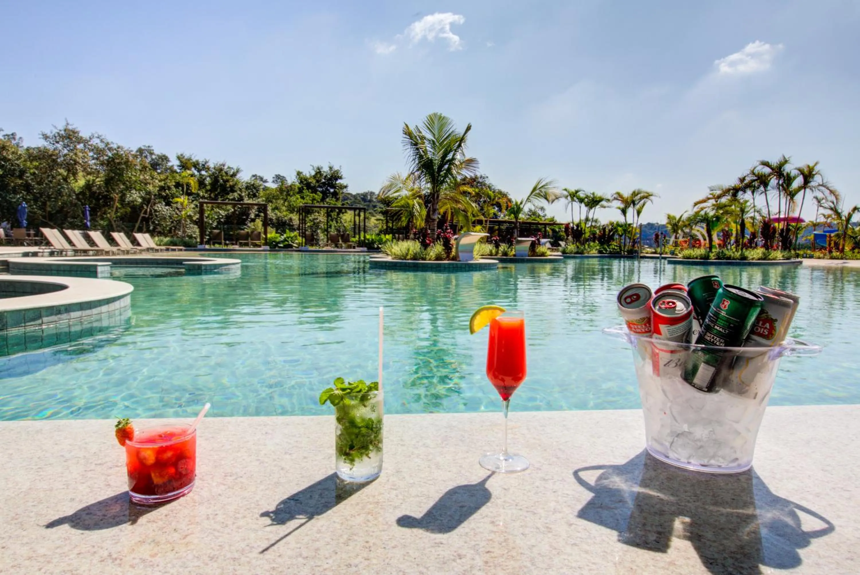 Swimming pool in Cyan Resort by Atlantica