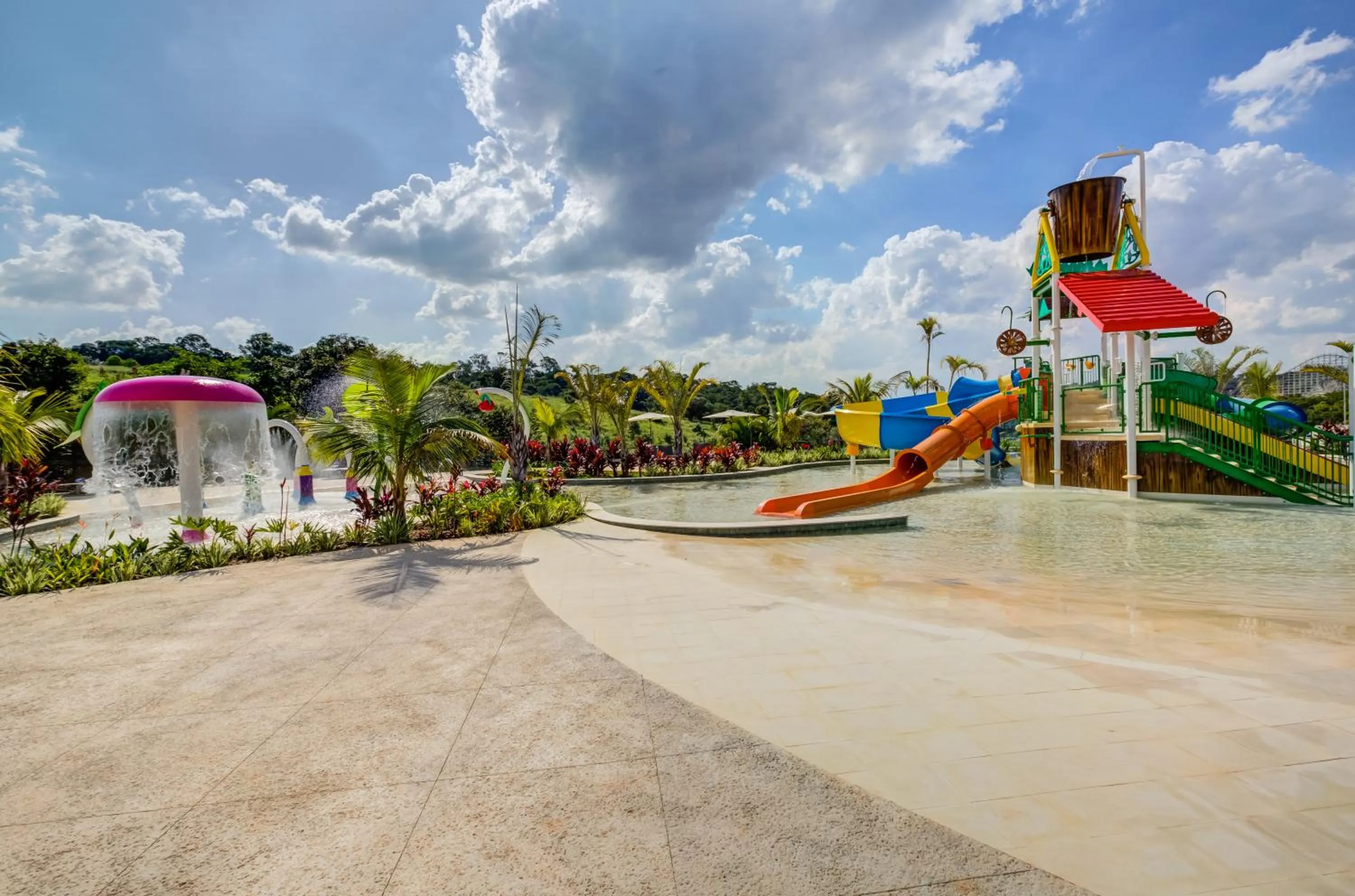 Swimming pool in Cyan Resort by Atlantica