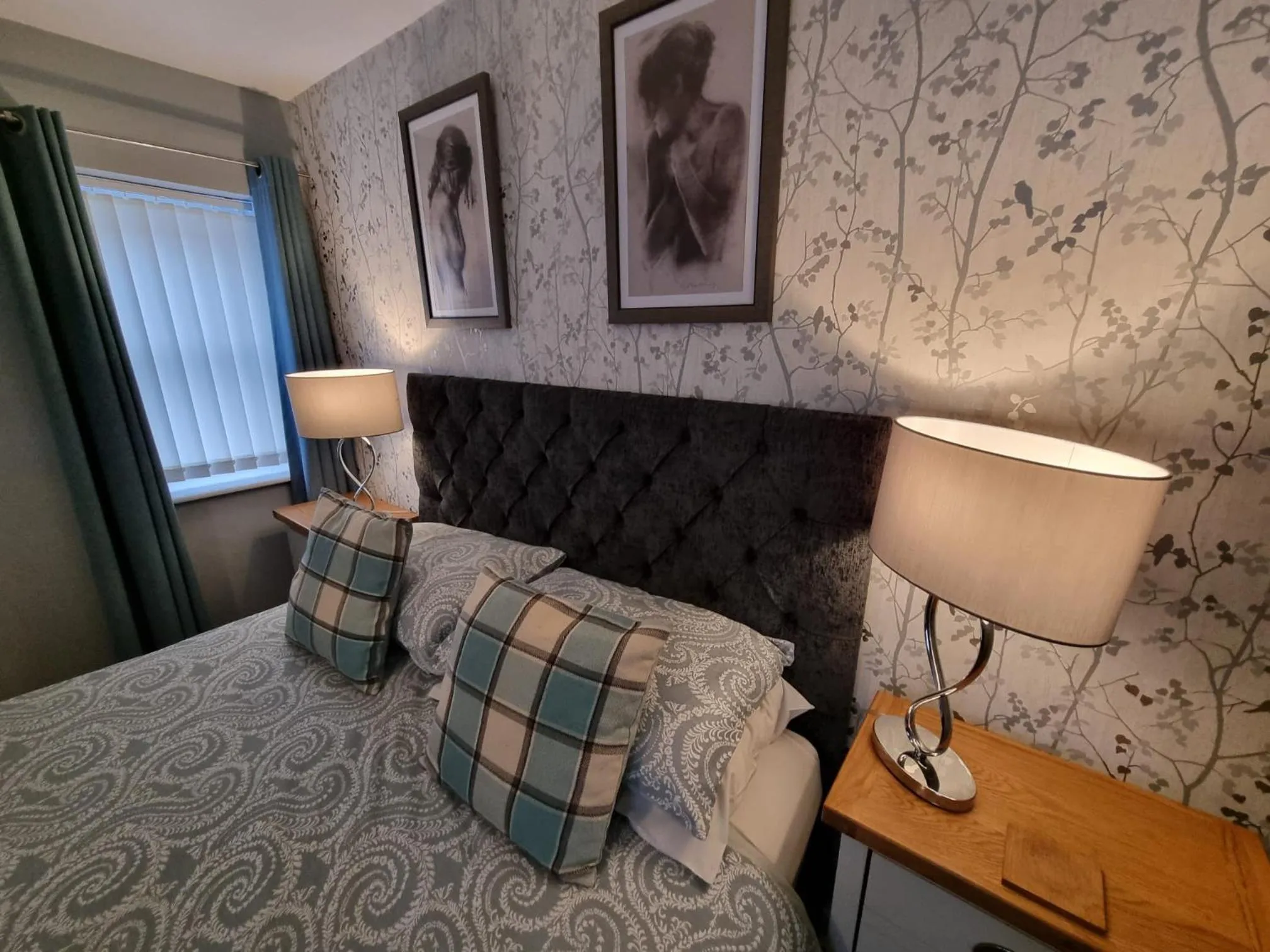 Bed in Anchor House 2 East Street Alford Lincolnshire LN13 9EQ