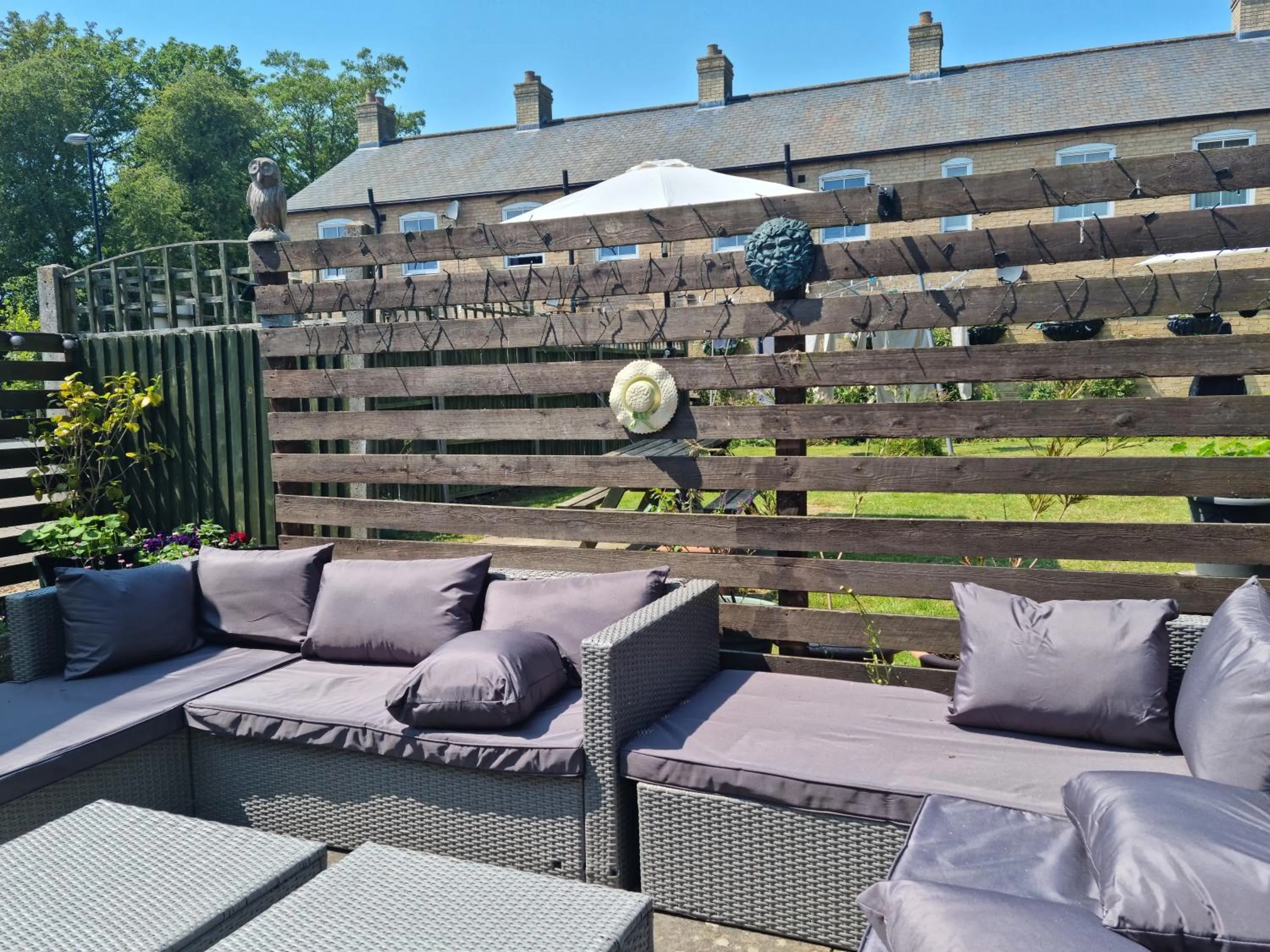 Anchor House 2 East Street Alford Lincolnshire LN13 9EQ