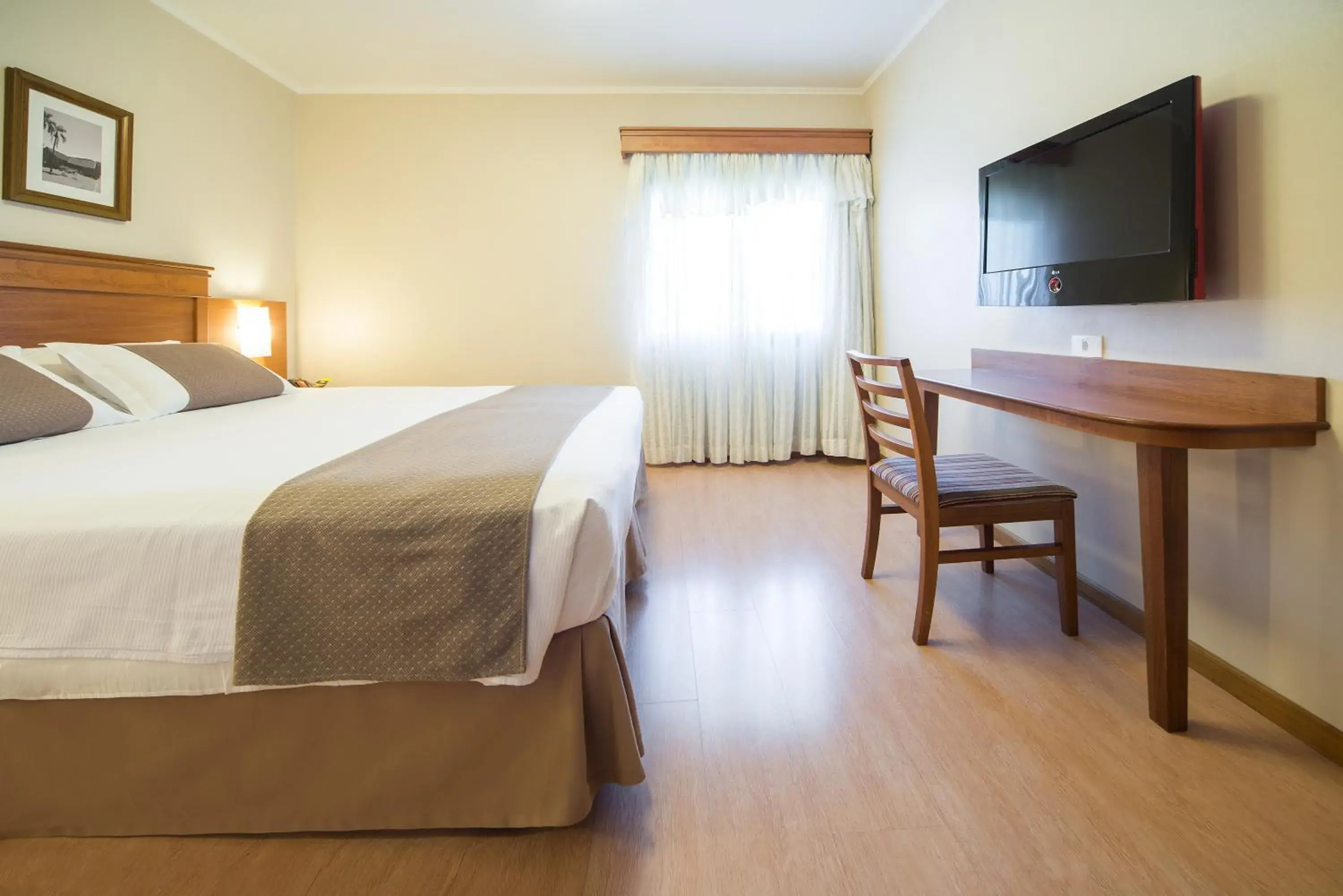 Deluxe Double Room in Hotel Laghetto Premio Deluxe Double Room in Hotel Laghetto Premio