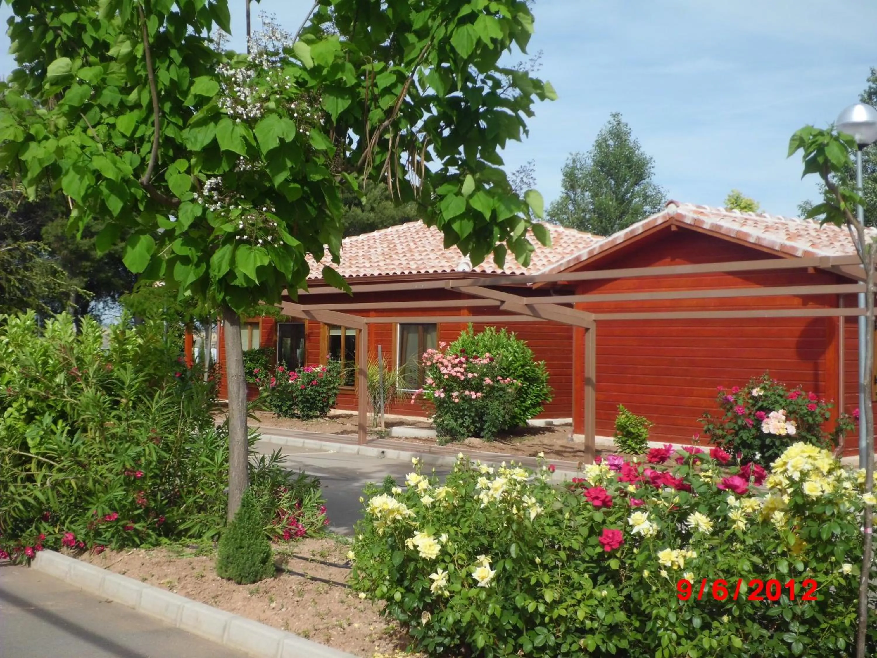 Spring in Motel San Isidro