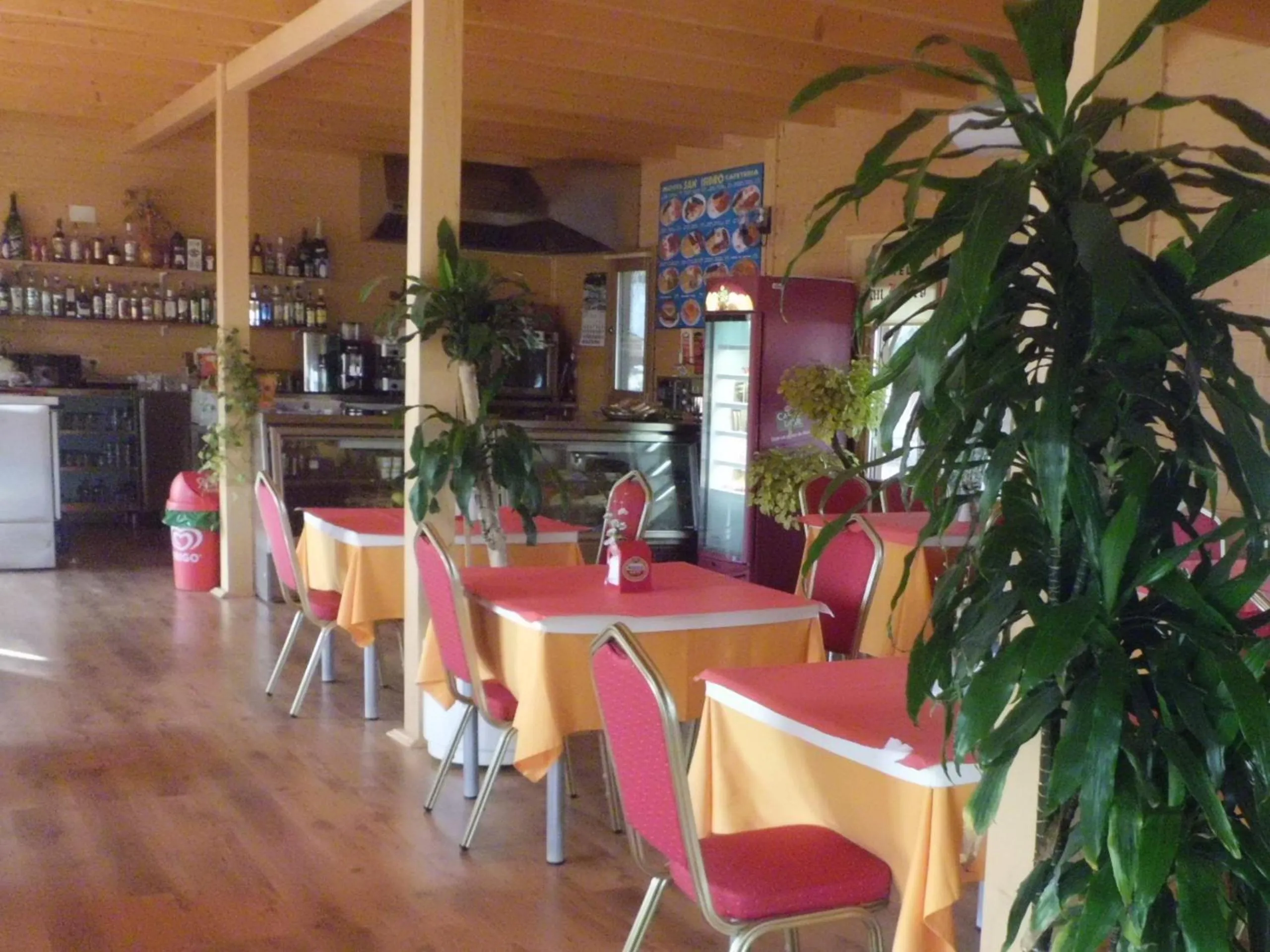 Lounge or bar in Motel San Isidro