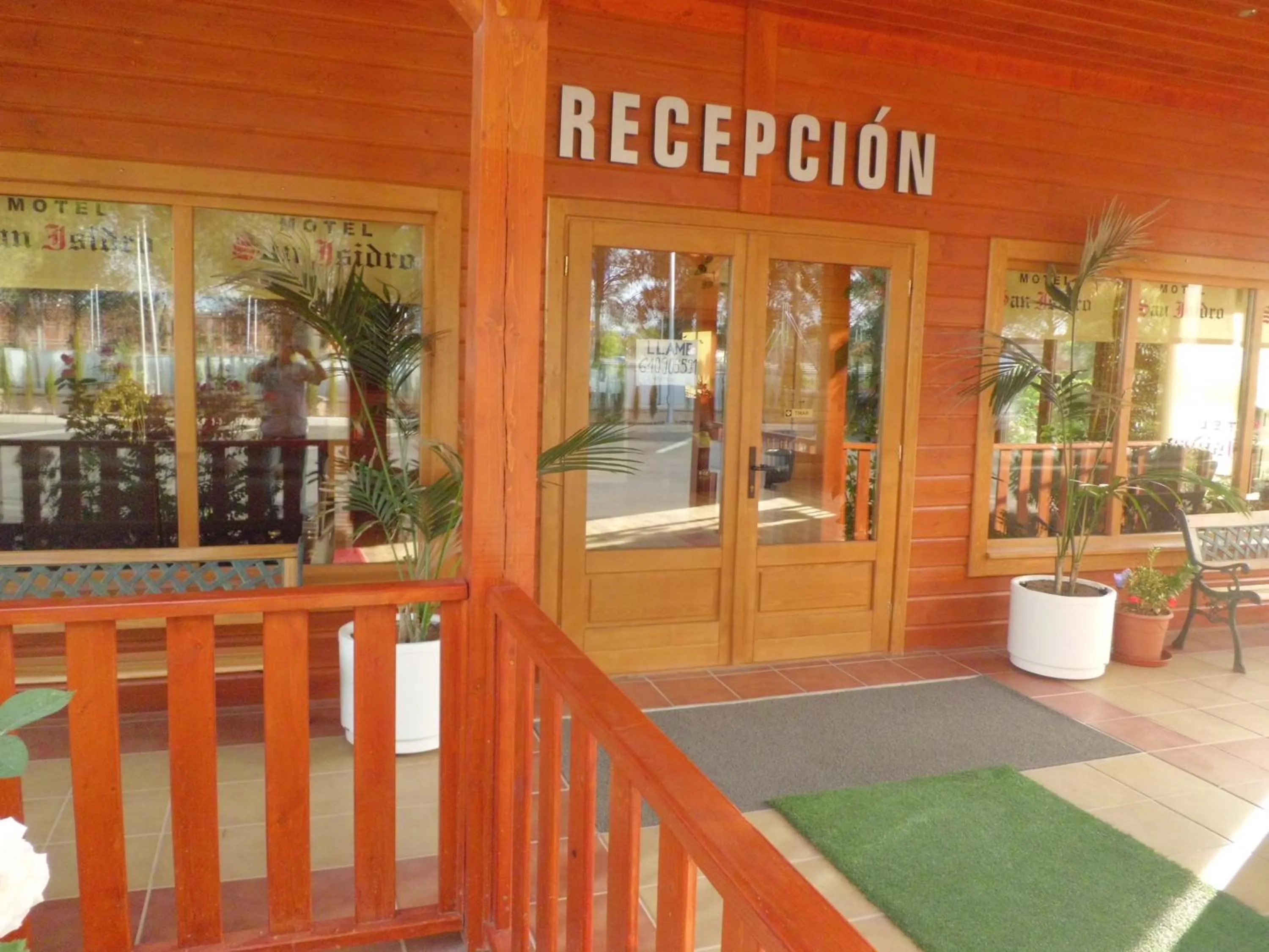 Facade/entrance in Motel San Isidro