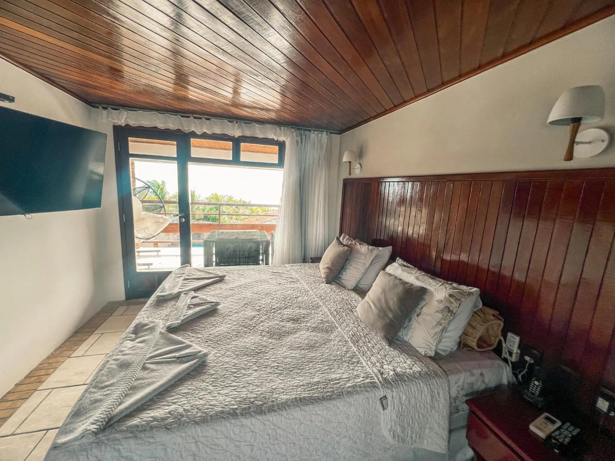 Bed in Falésia Praia Hotel