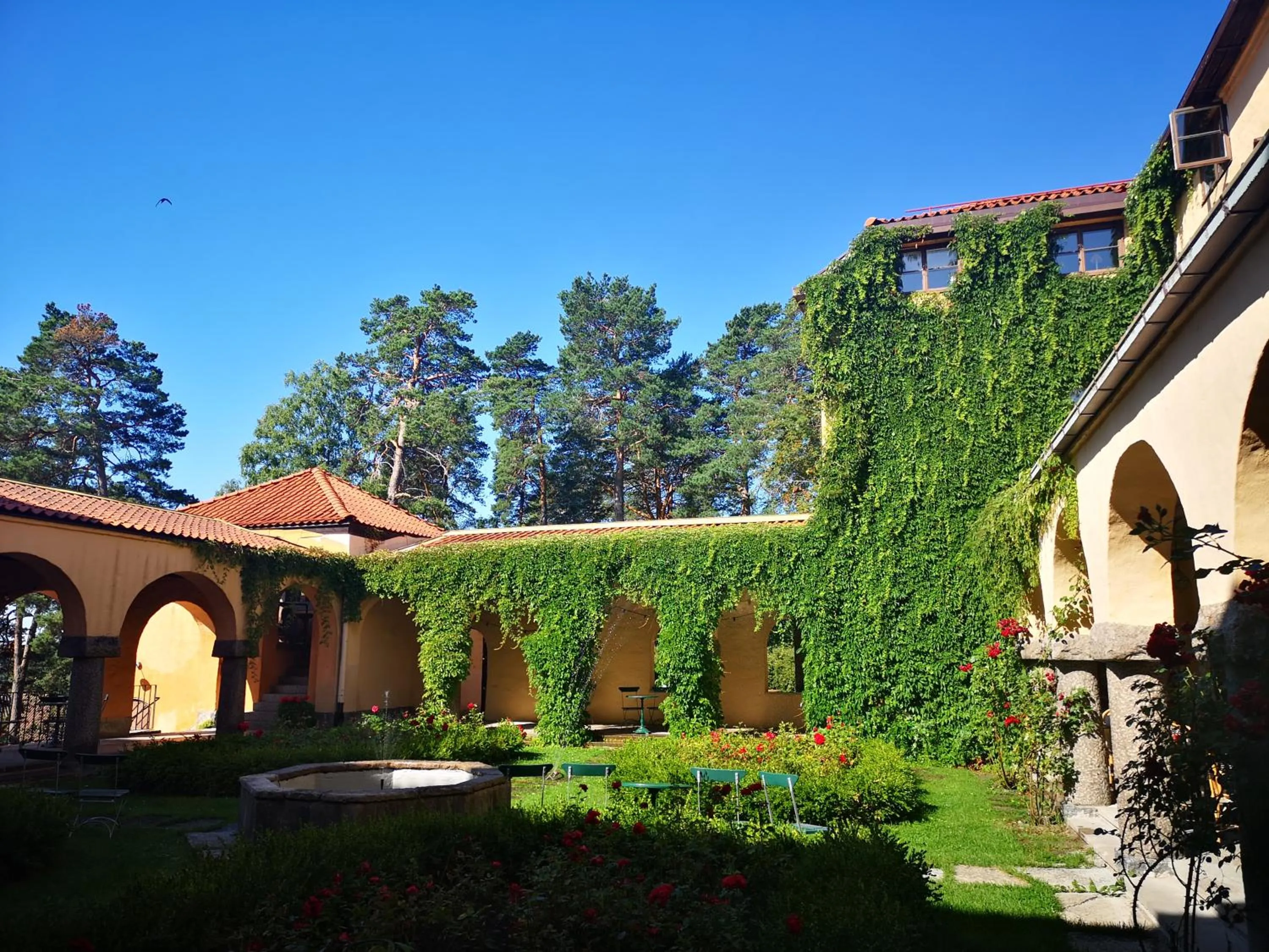 Property building in Sigtunastiftelsen Hotell & Konferens