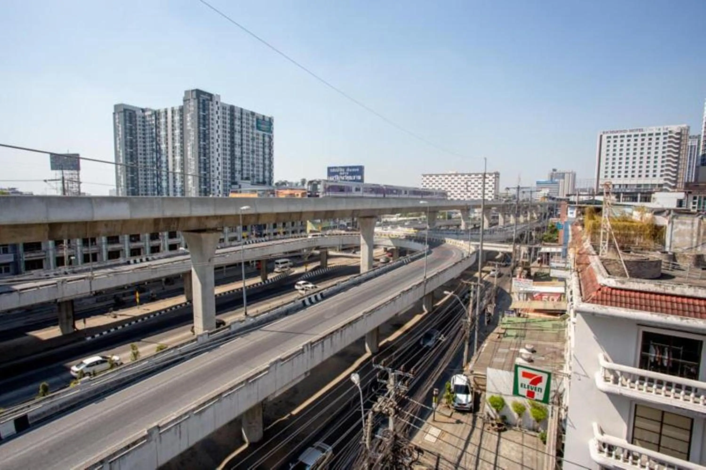 City view in 99hotel