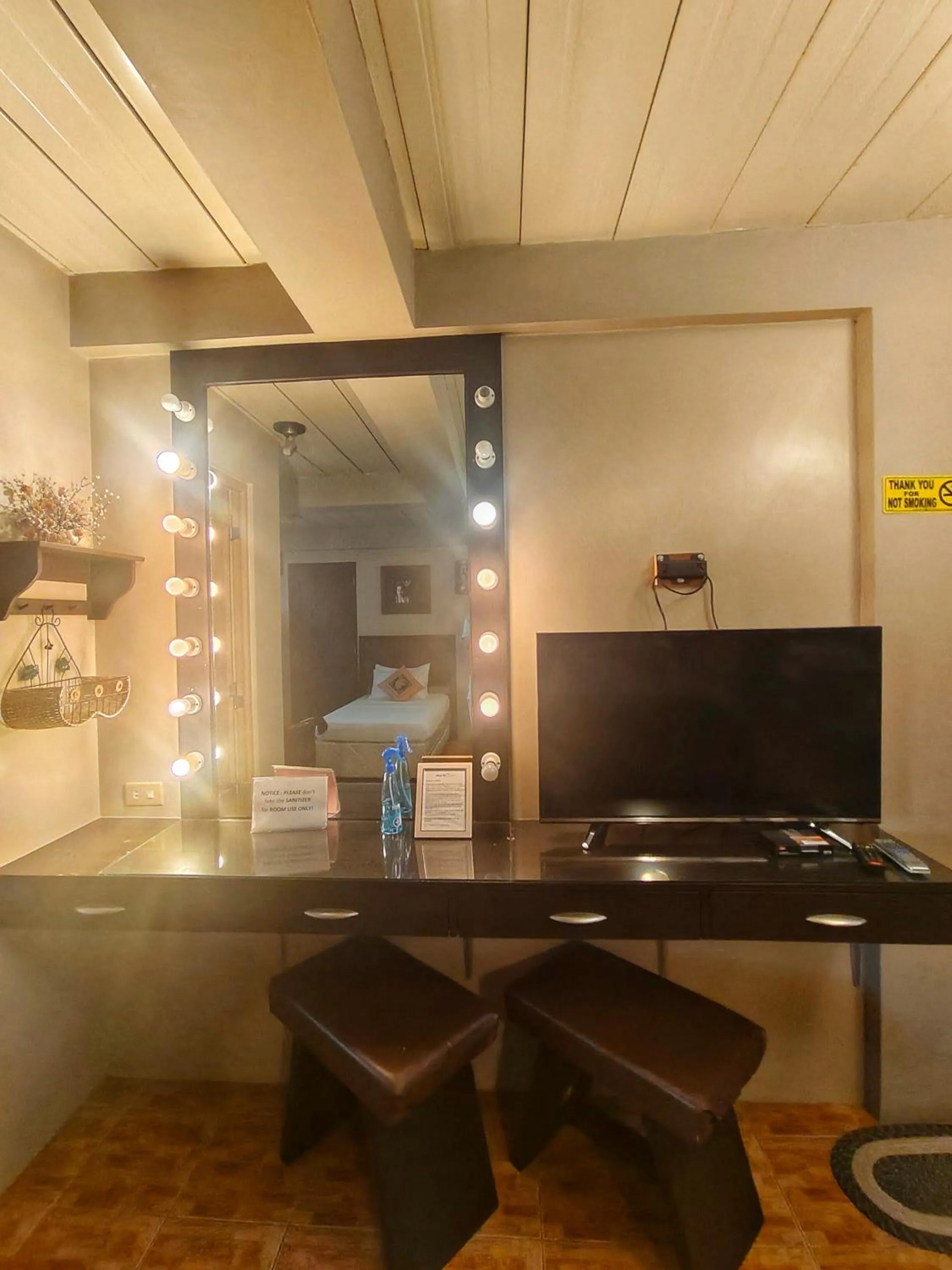 Monte Rio Gardens Bed & Breakfast