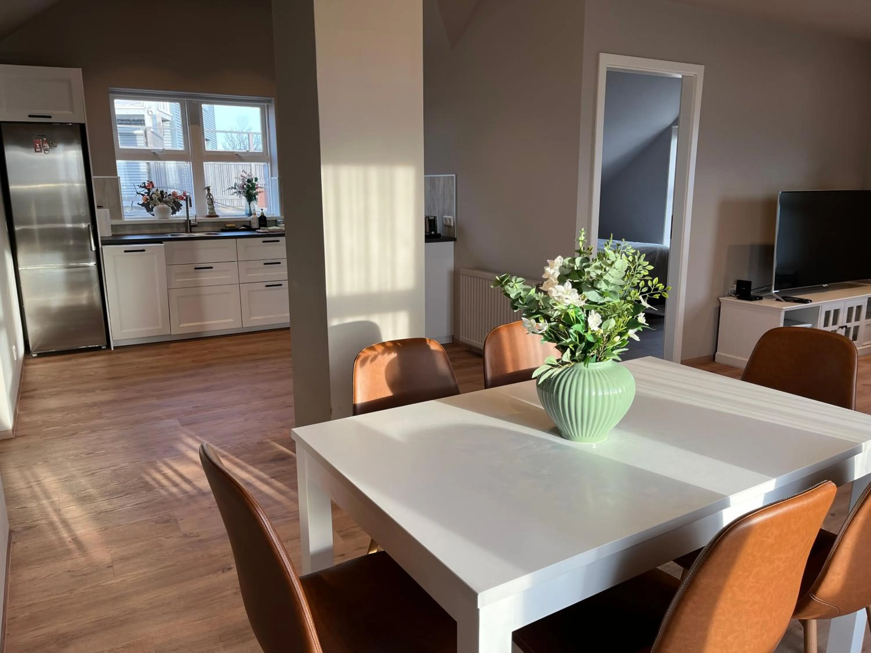 Kitchen or kitchenette in Guesthouse Hvammur by the Harbour