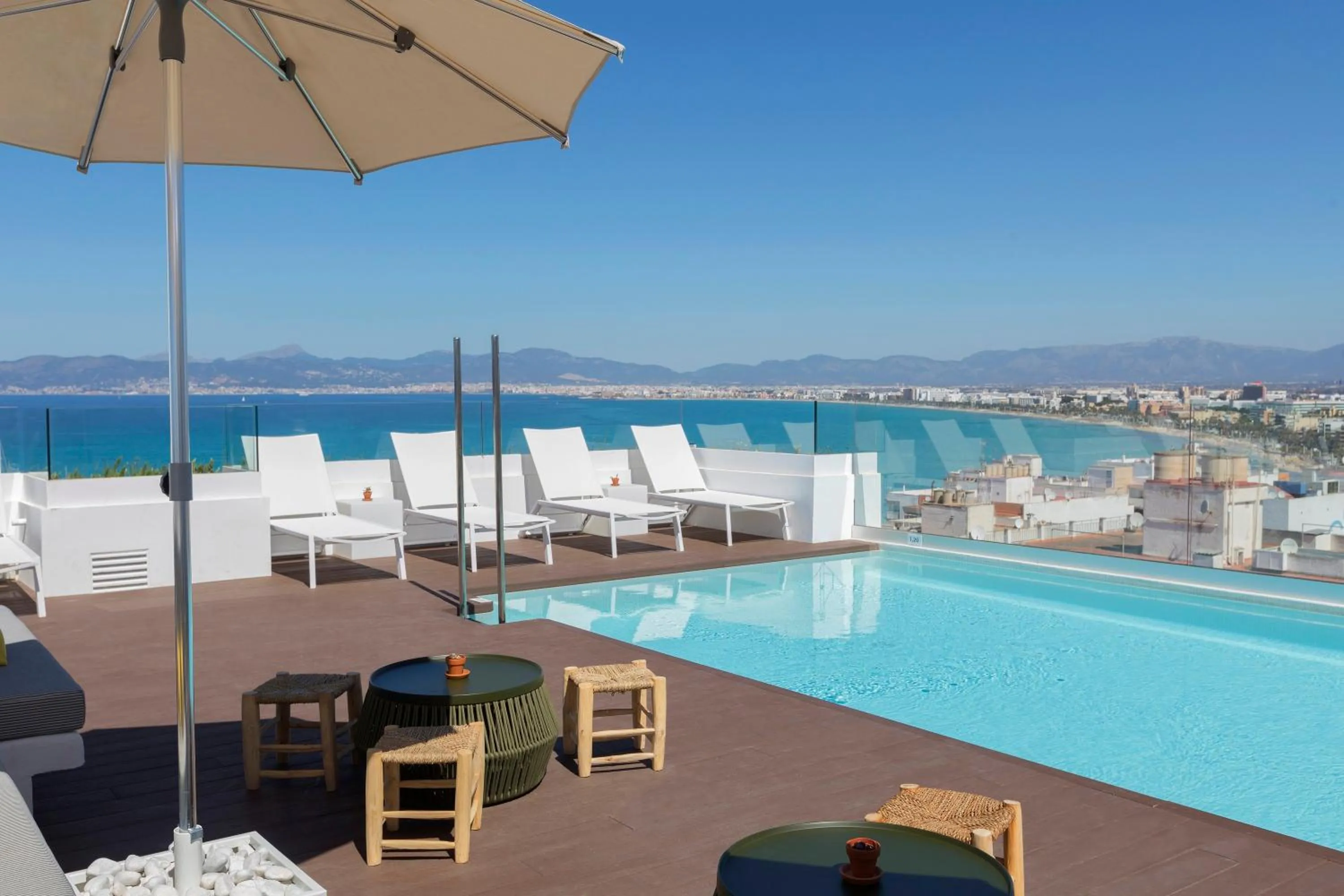 Swimming pool in whala!fun