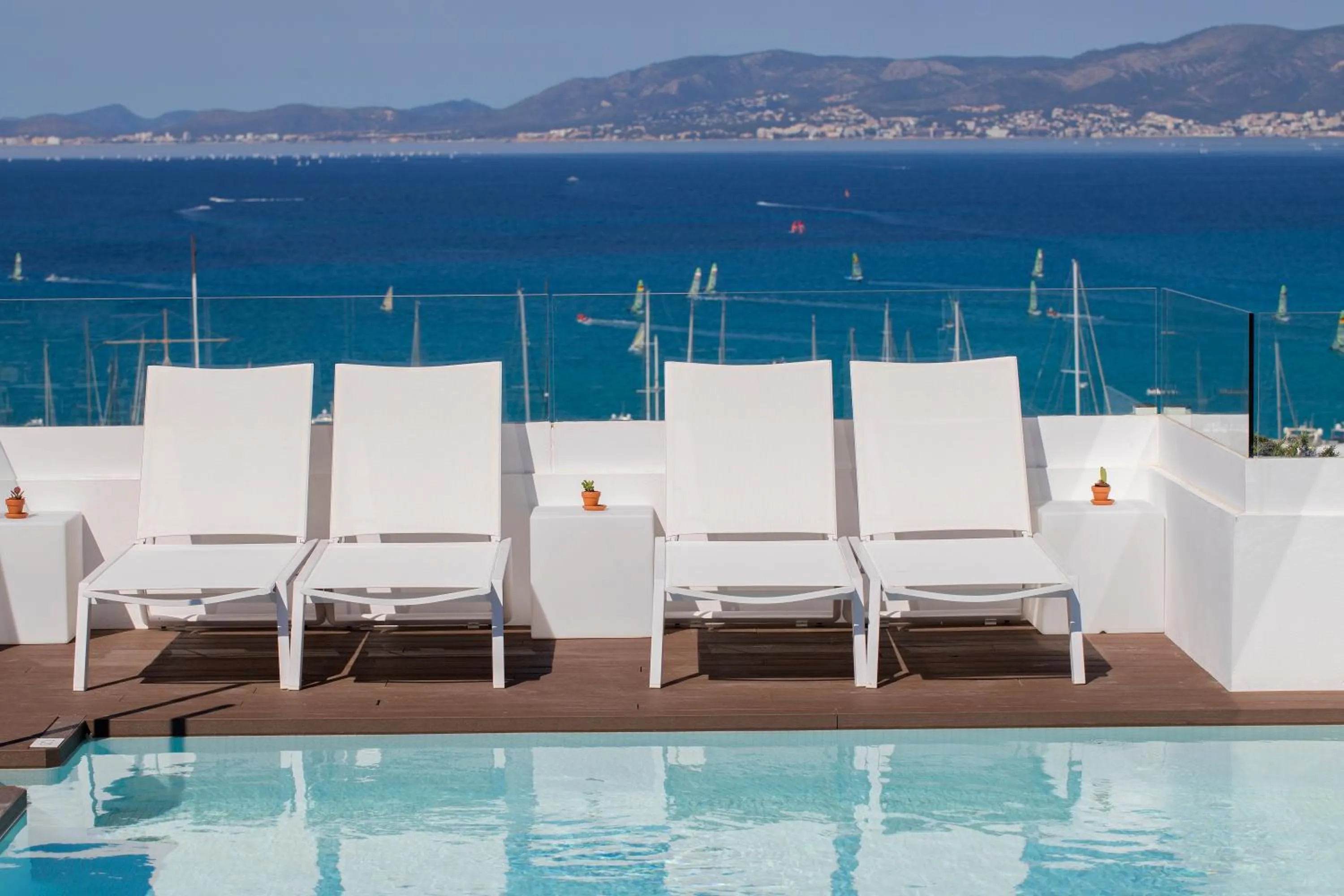 Swimming pool in whala!fun