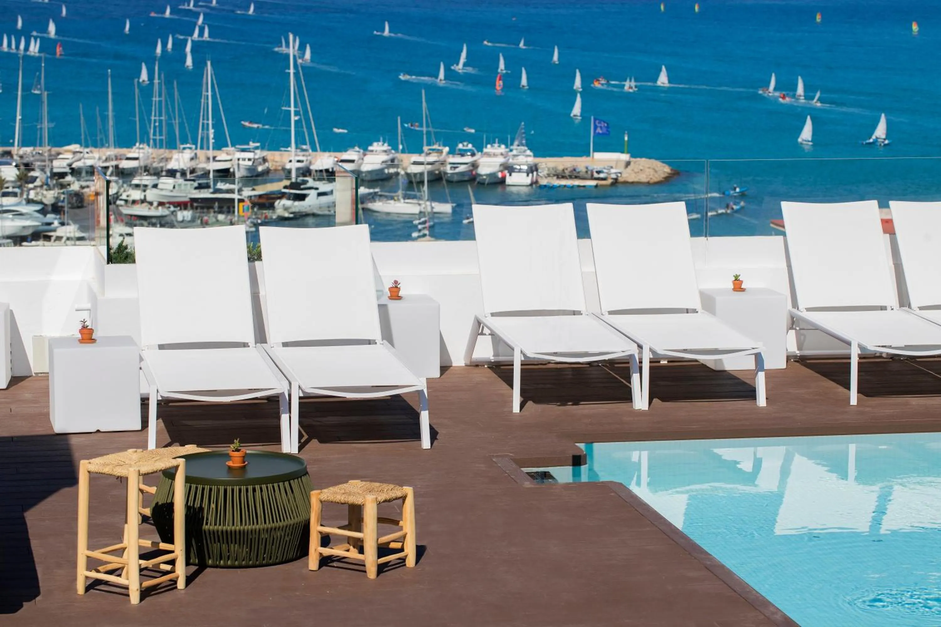 Swimming pool in whala!fun