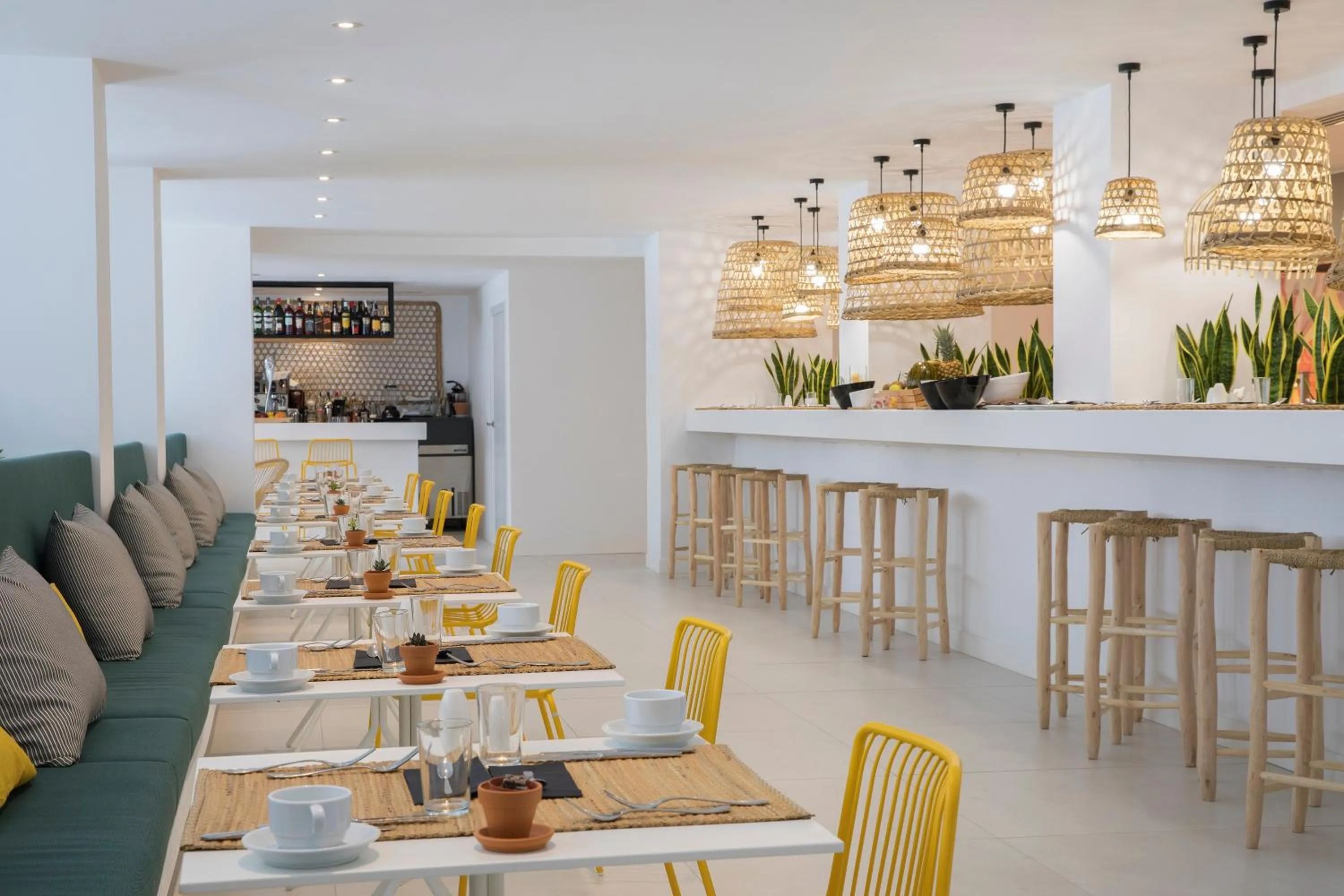 Restaurant/places to eat in whala!fun