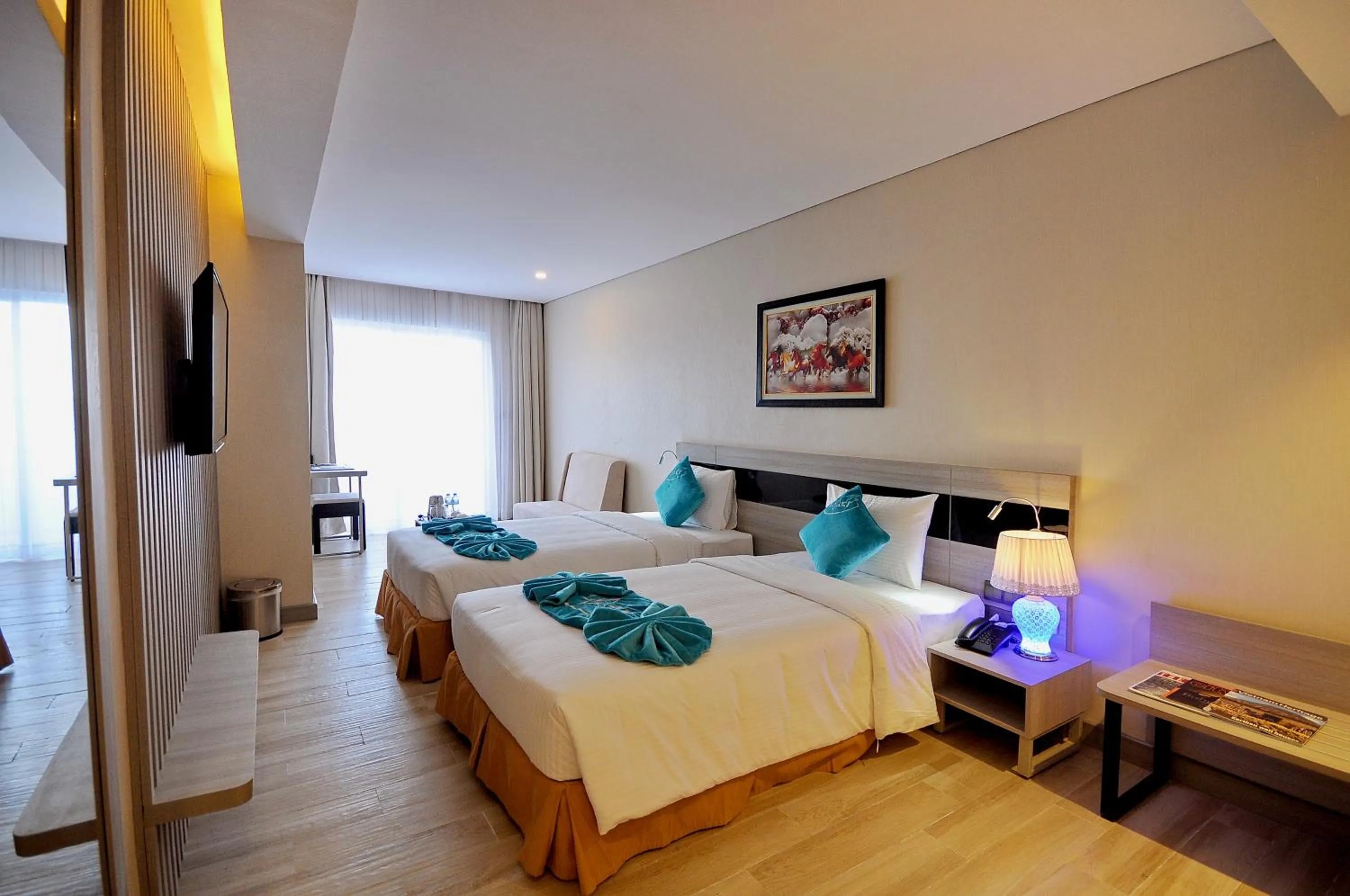 Bed in The MCR Luxury Nha Trang