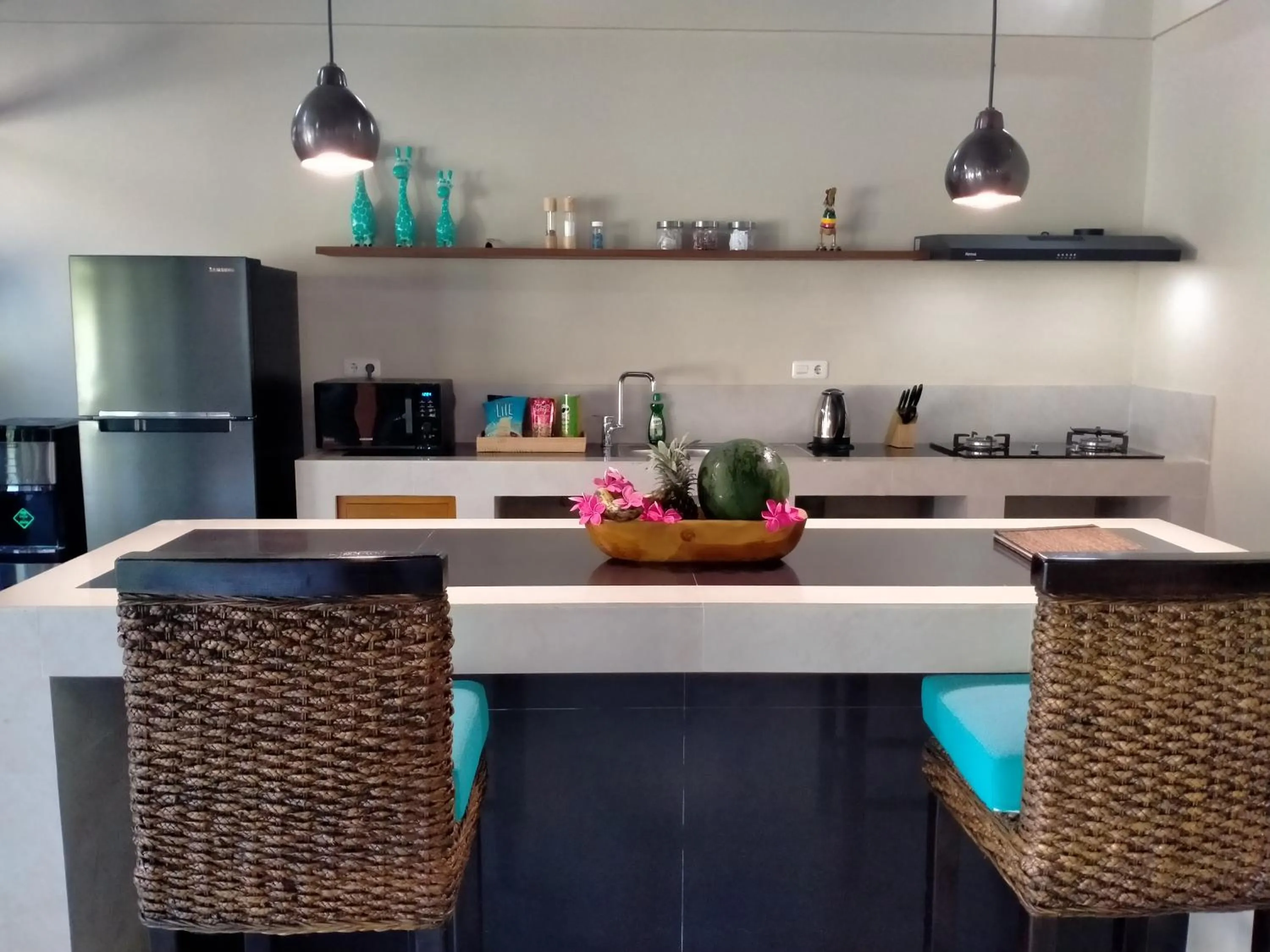 Kitchen or kitchenette in Gili Palms Villas