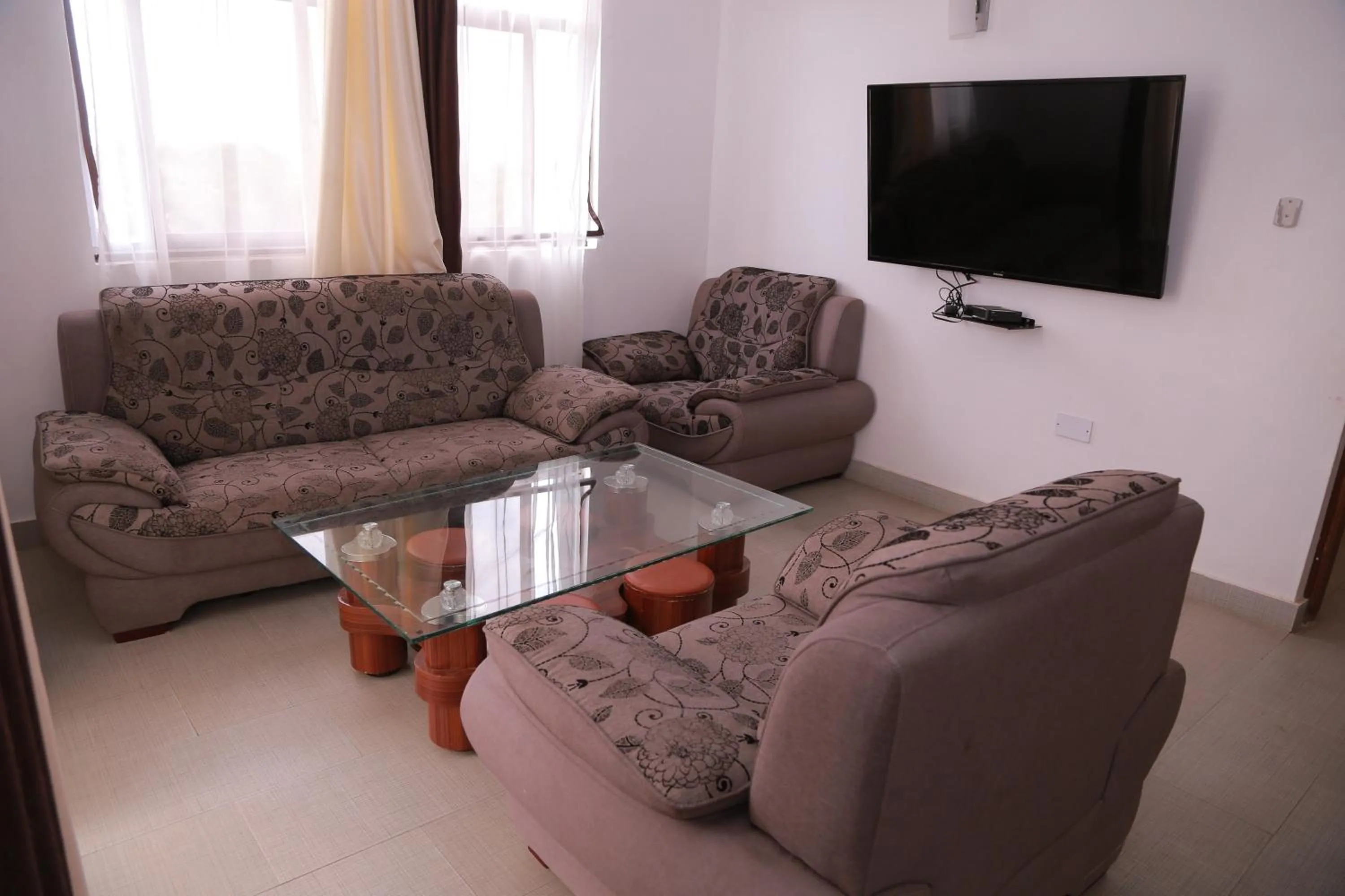 Living room in Mawenzi Resort -Mtwapa