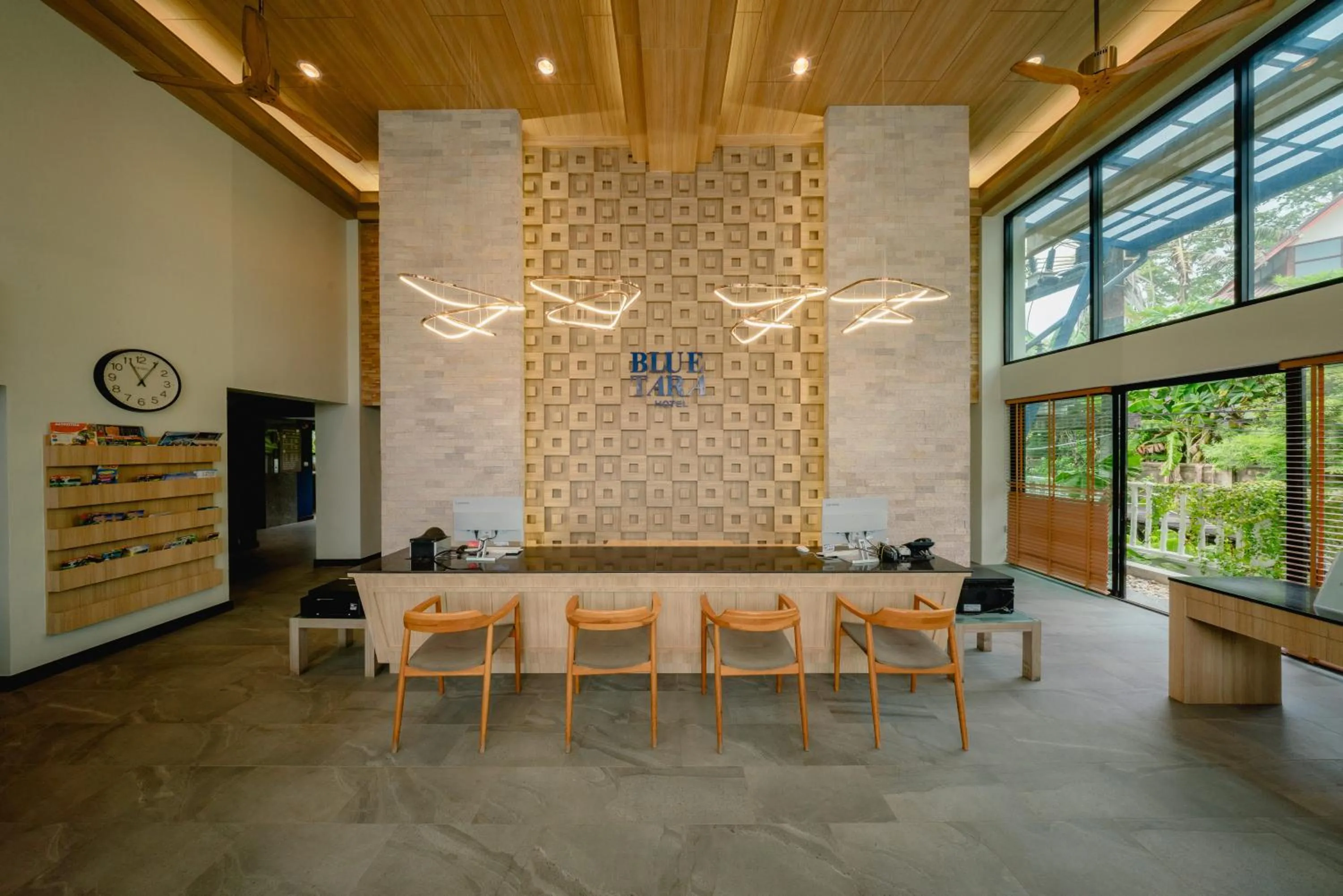 Lobby or reception in Blue Tara Hotel Krabi Ao Nang