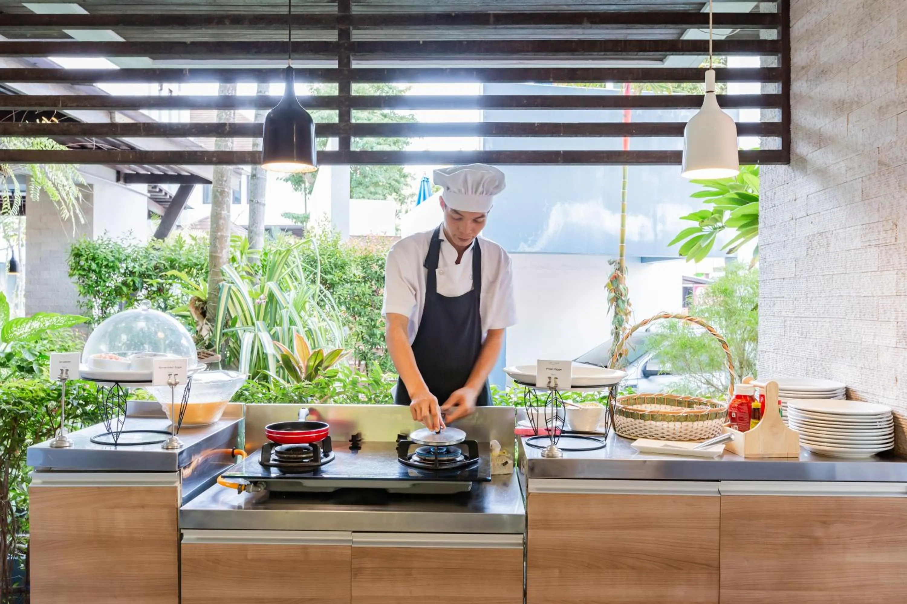 Food and drinks in Blue Tara Hotel Krabi Ao Nang