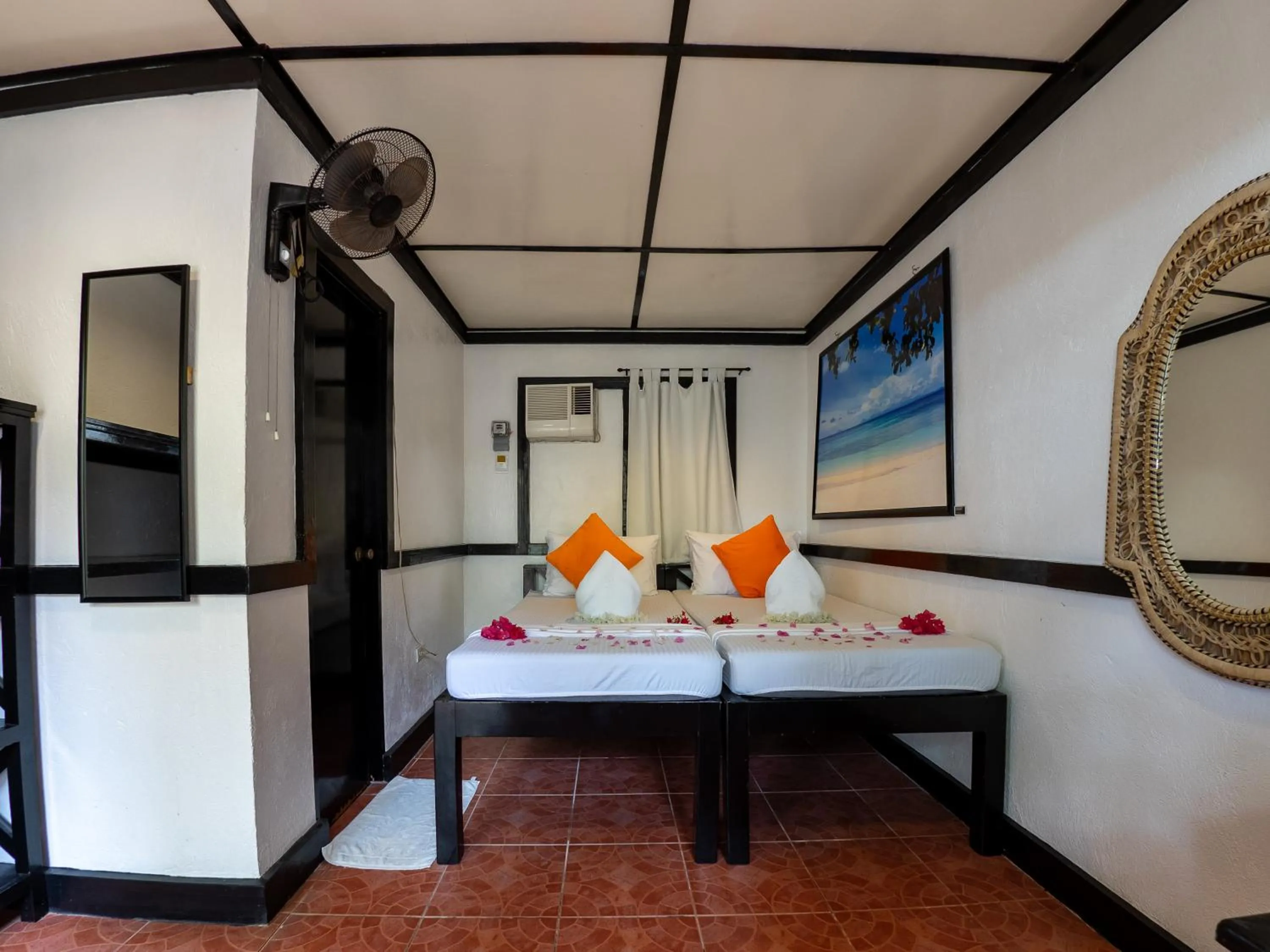 Bed in Hippocampus Beach Resort