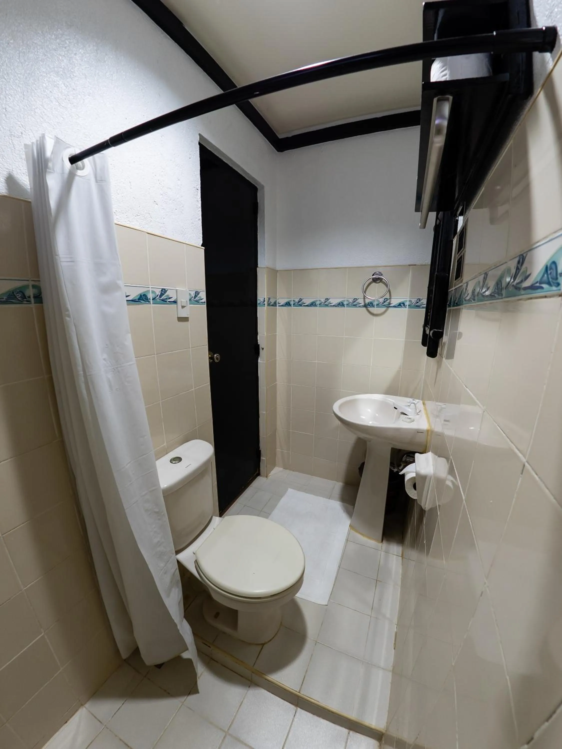 Bathroom in Hippocampus Beach Resort