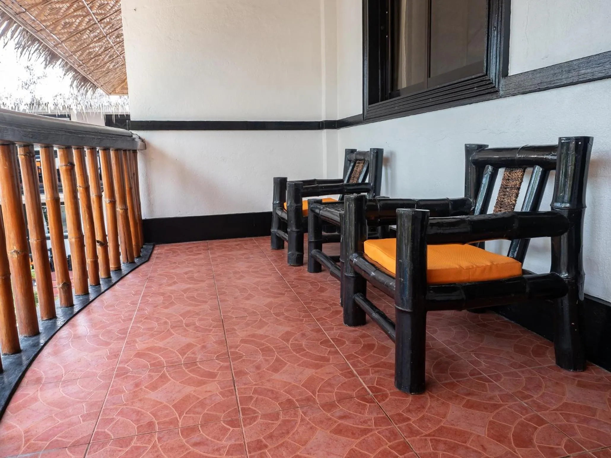 Balcony/Terrace in Hippocampus Beach Resort