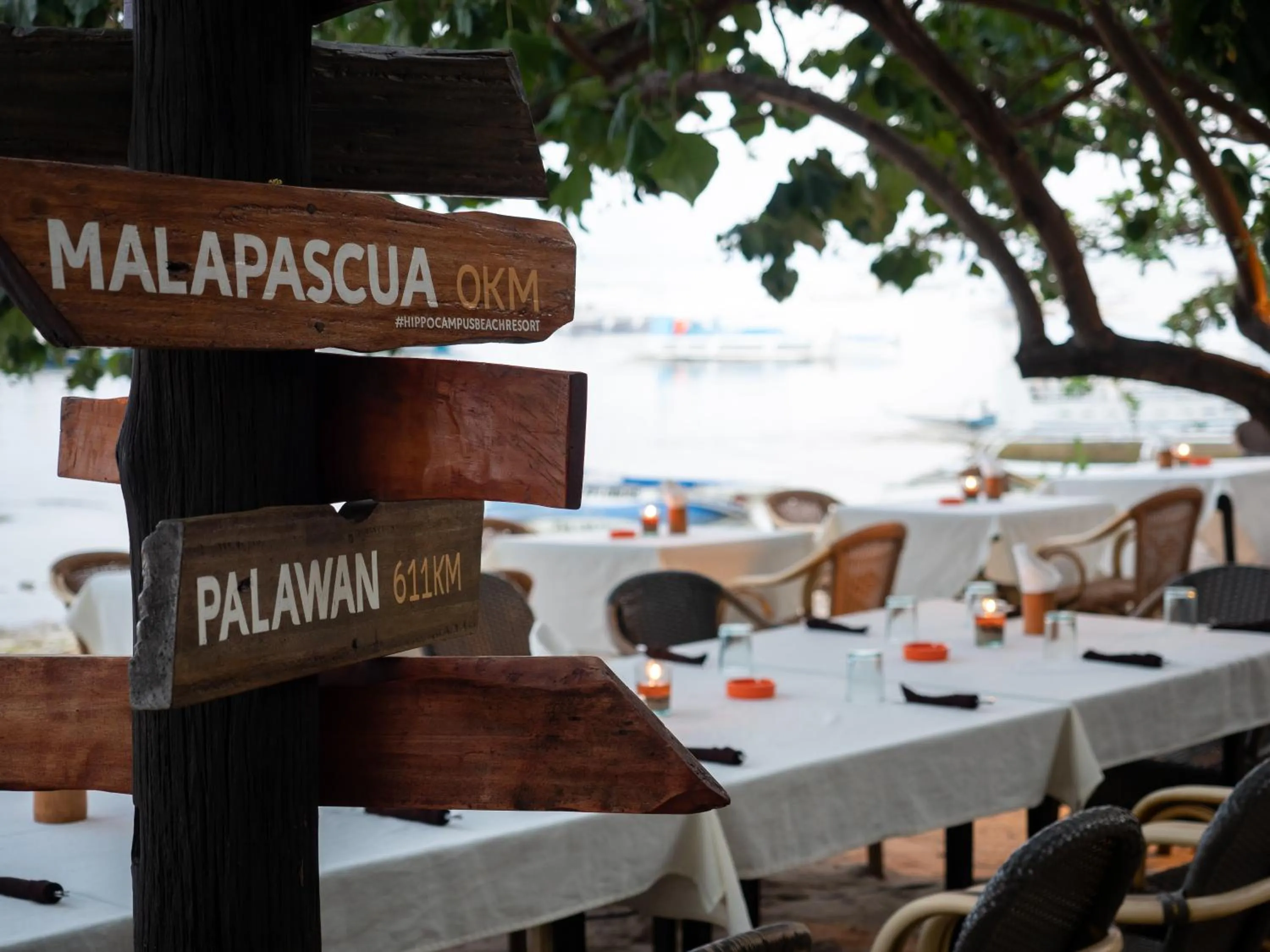 Restaurant/places to eat in Hippocampus Beach Resort