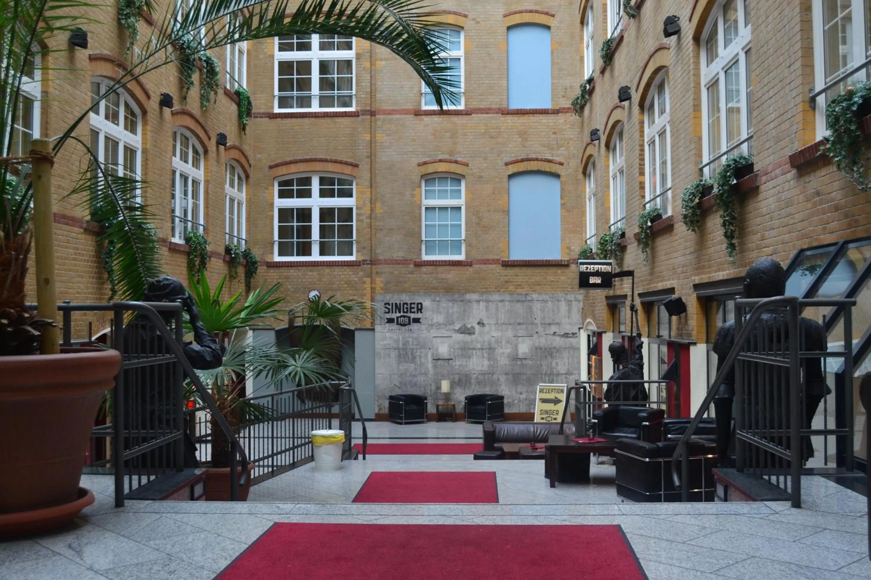 Property building in Singer109 Hostel, Hotel & Apartment