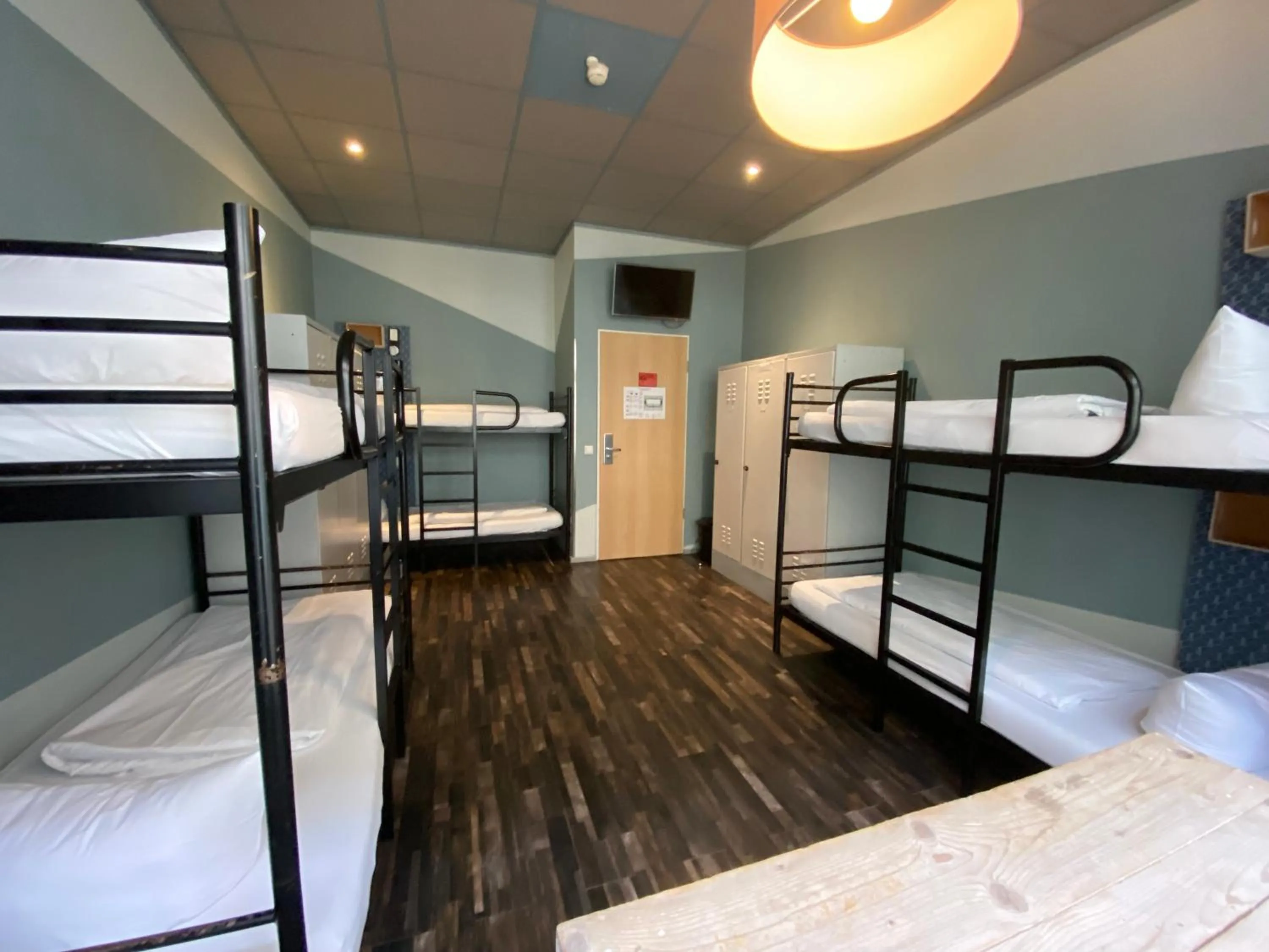 Photo of the whole room, Bed in Singer109 Hostel, Hotel & Apartment