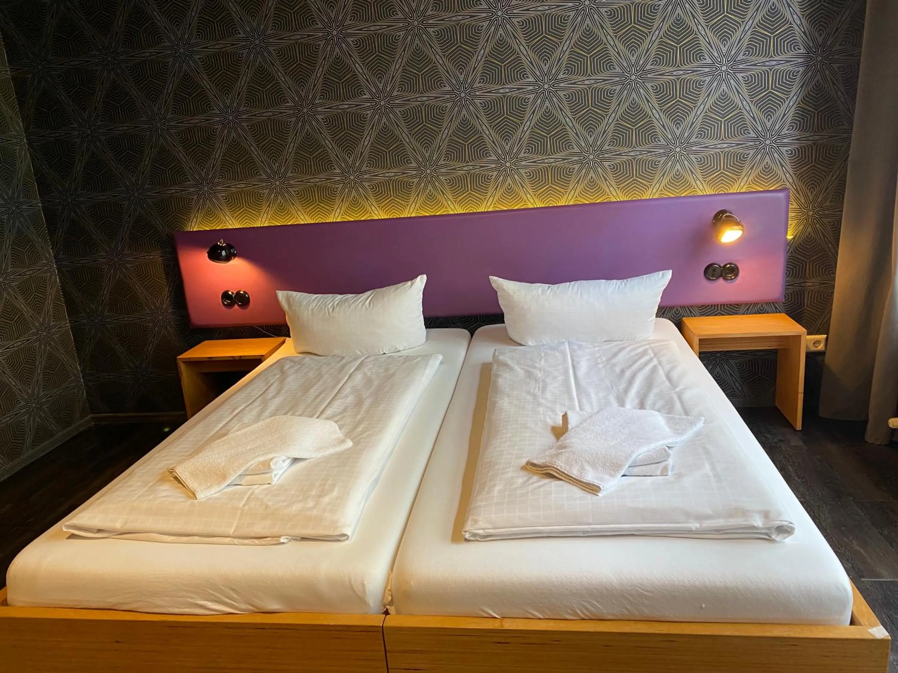 Bed in Singer109 Hostel, Hotel & Apartment