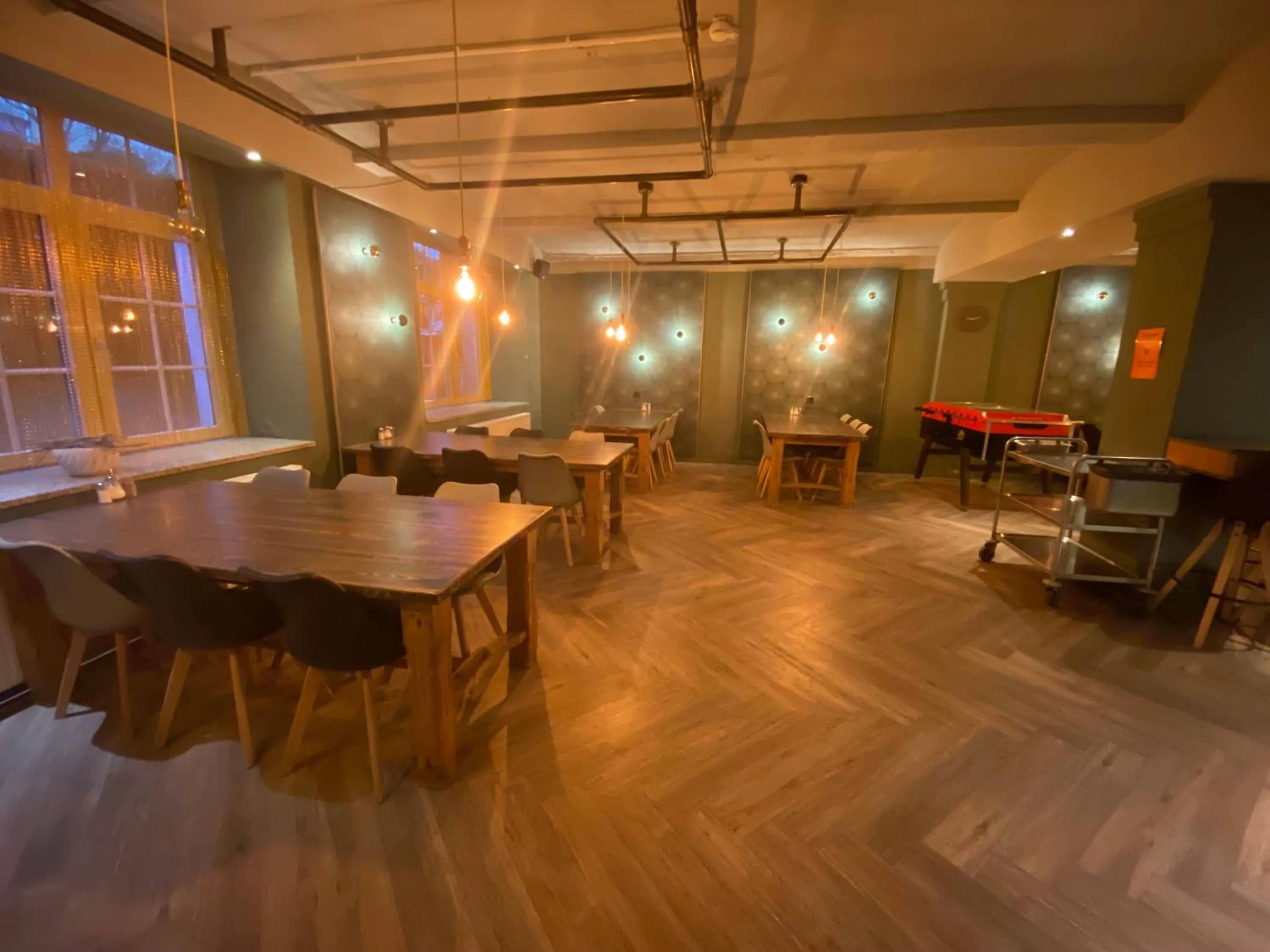 Seating area in Singer109 Hostel, Hotel & Apartment