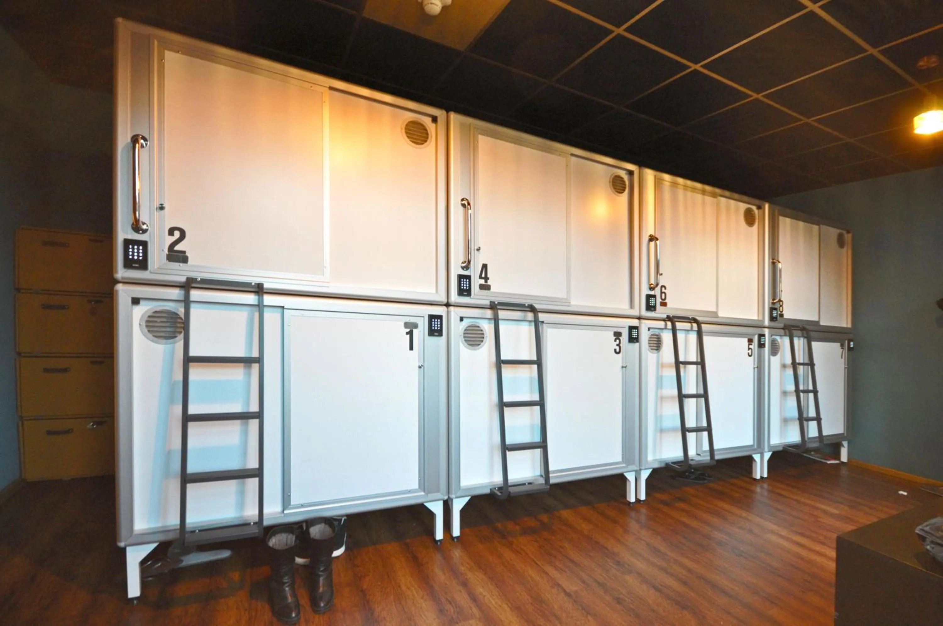 Singer109 Hostel, Hotel & Apartment