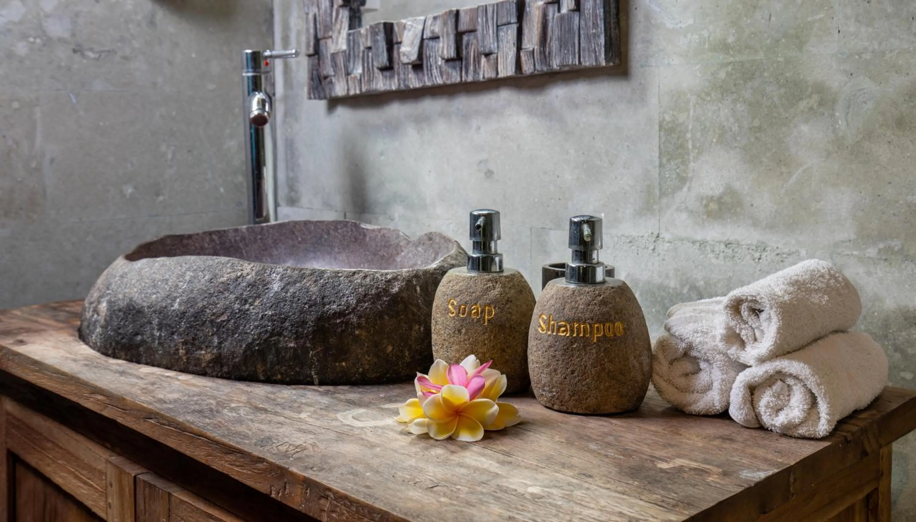 dishwasher in Secluded Jungle Villa