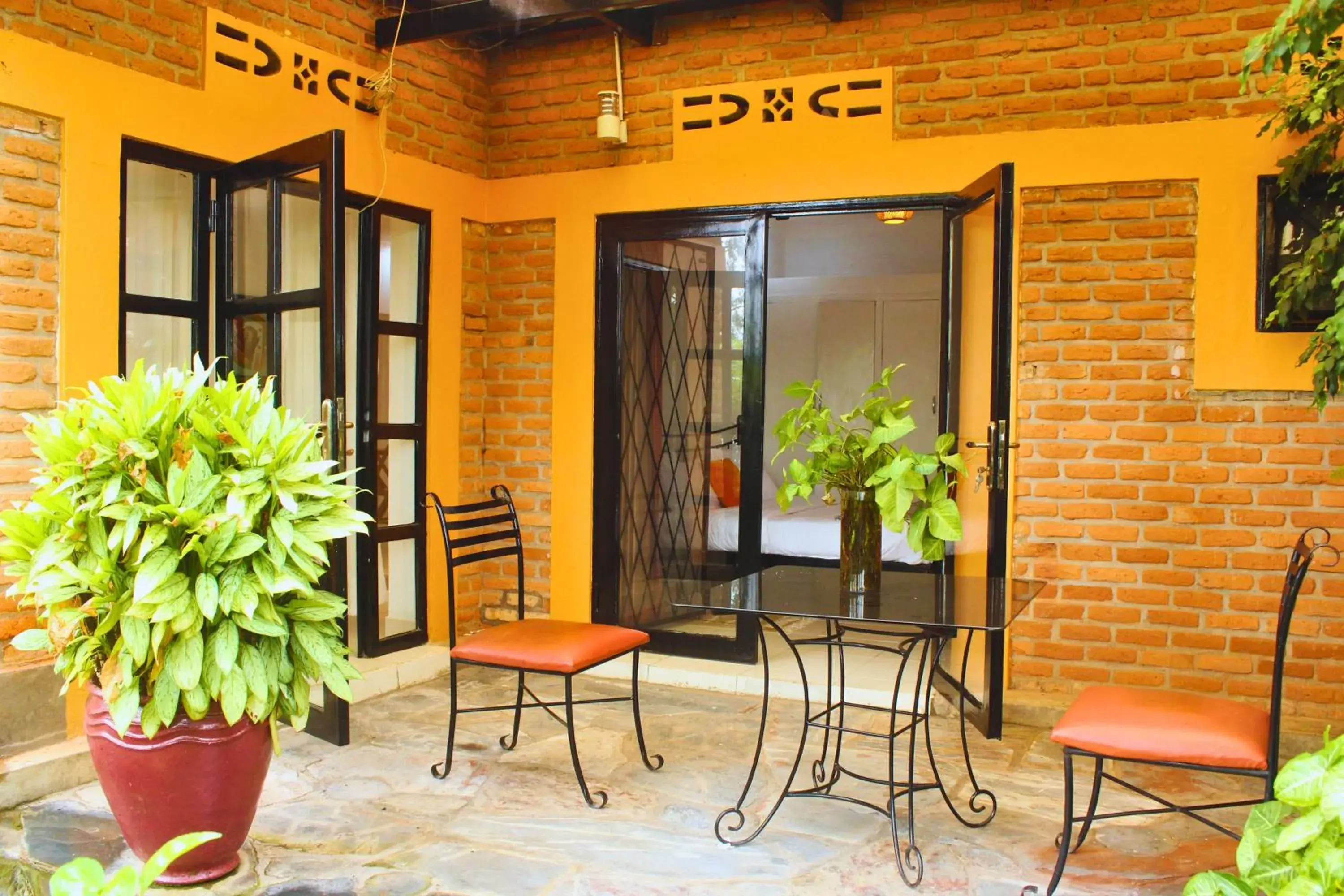 Queen Room with Garden View in Salama Village Kigali Queen Room with Garden View in Salama Village Kigali