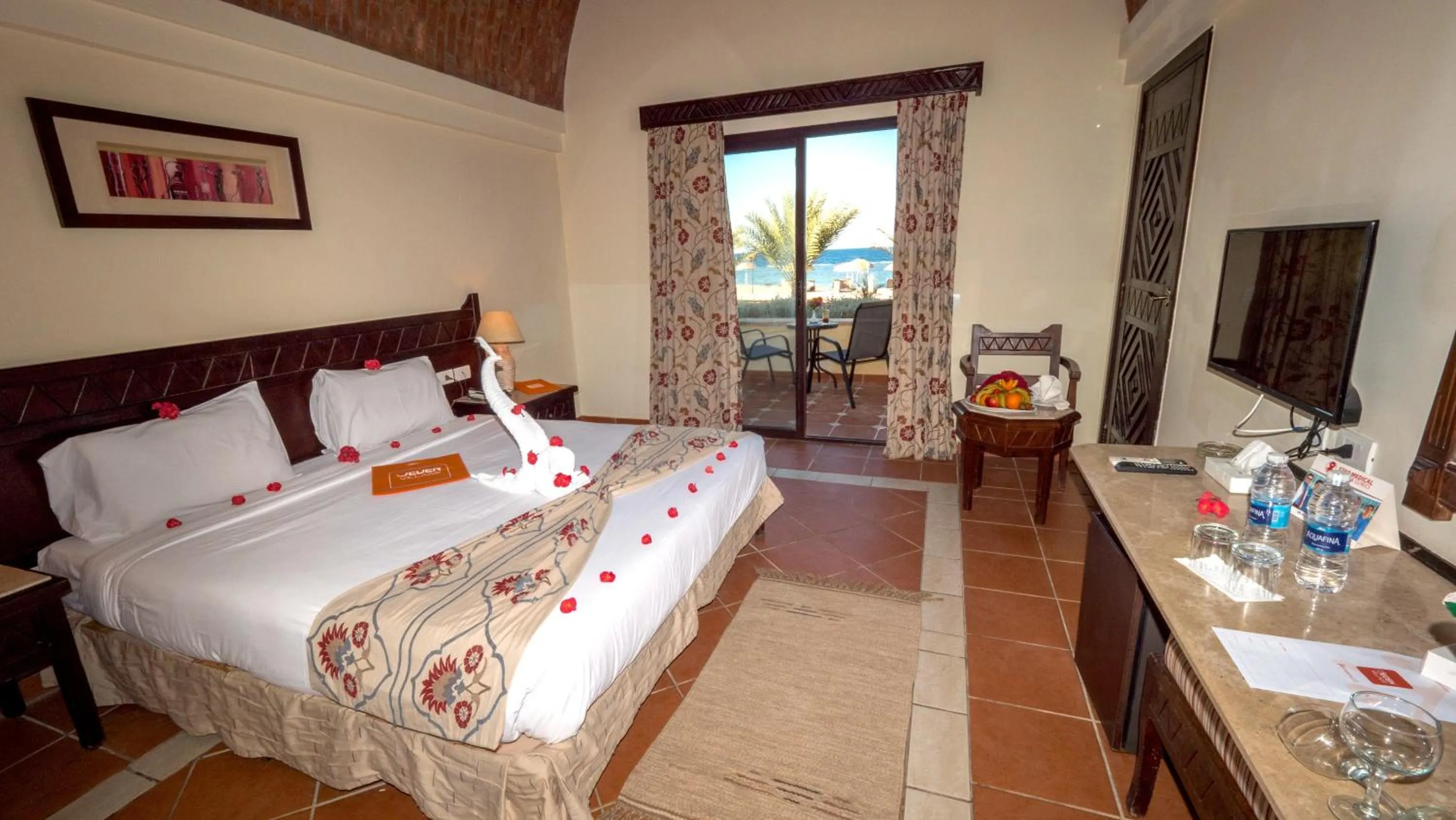 Sea view, Bed in ONATTI Beach Resort - Marsa Alam