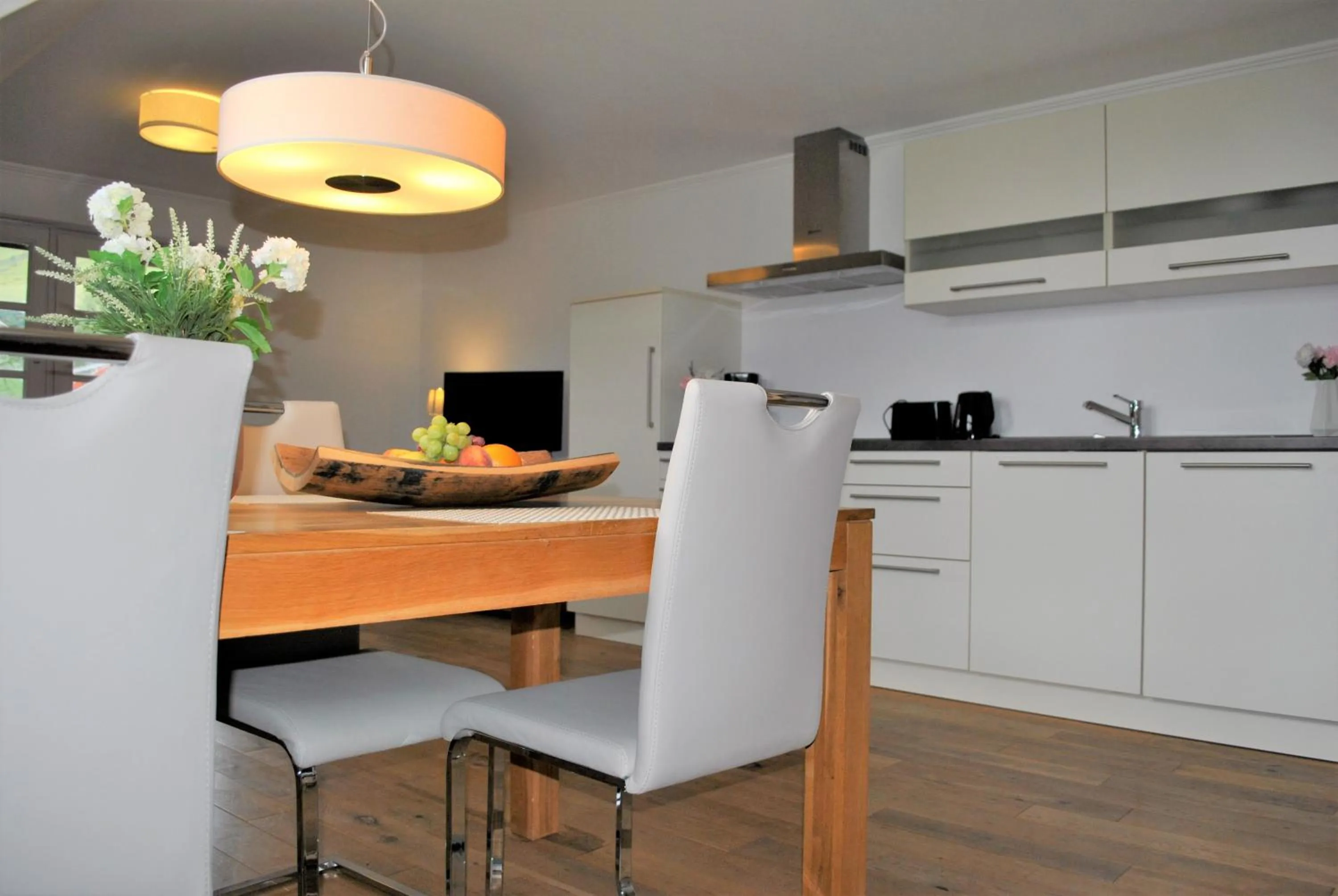 Kitchen or kitchenette in Hotel & Chalets Herrihof