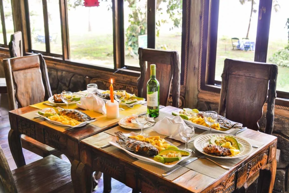 Restaurant/places to eat in Serenada Eco Resort