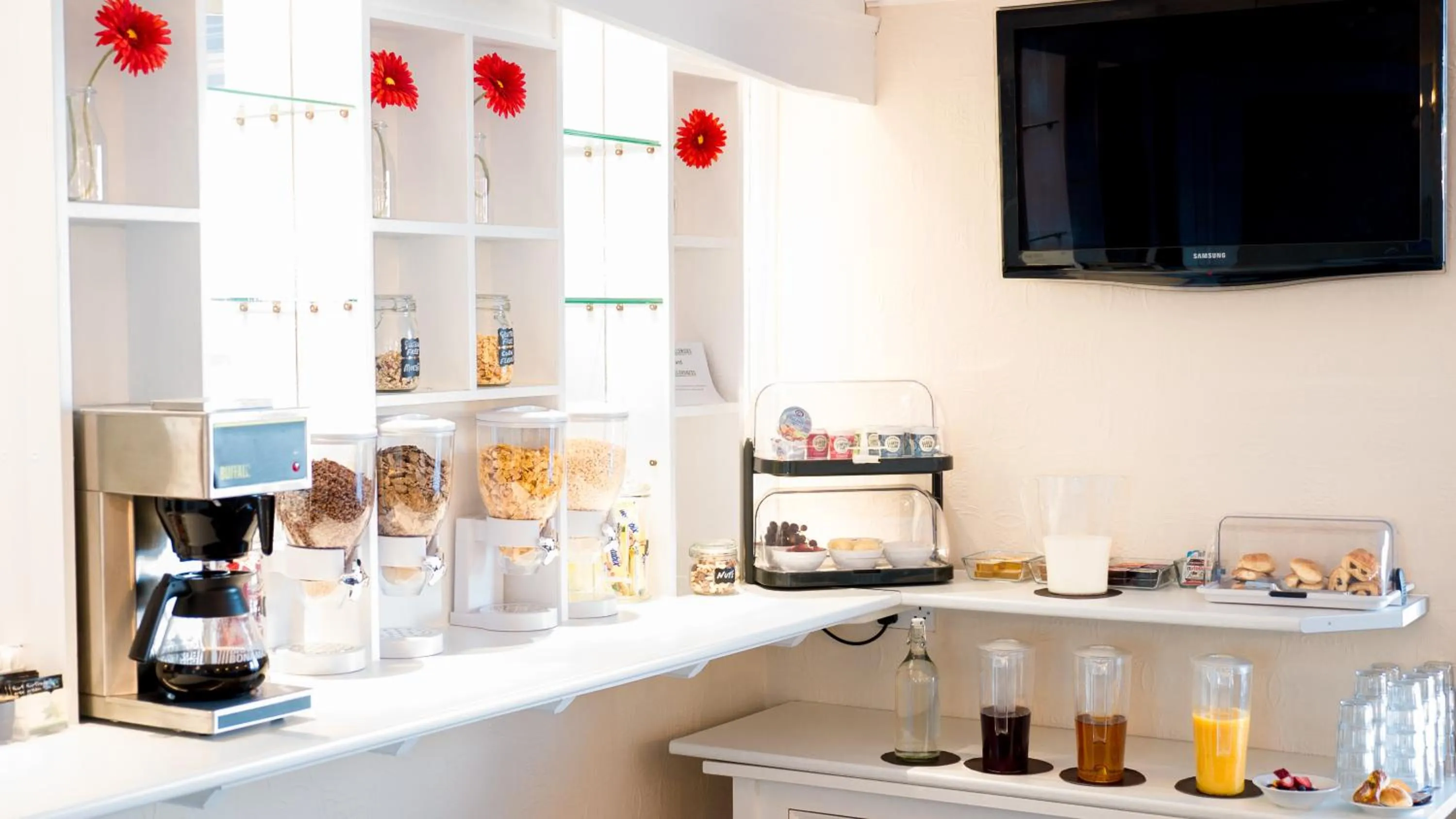 Breakfast in The Grafton Guest House