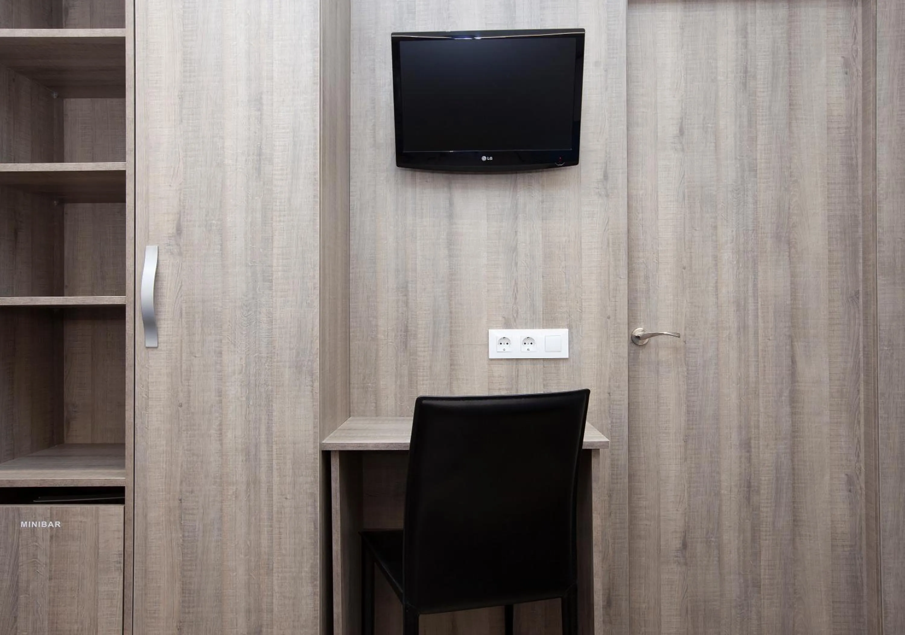 TV and multimedia in Hostal María Luisa