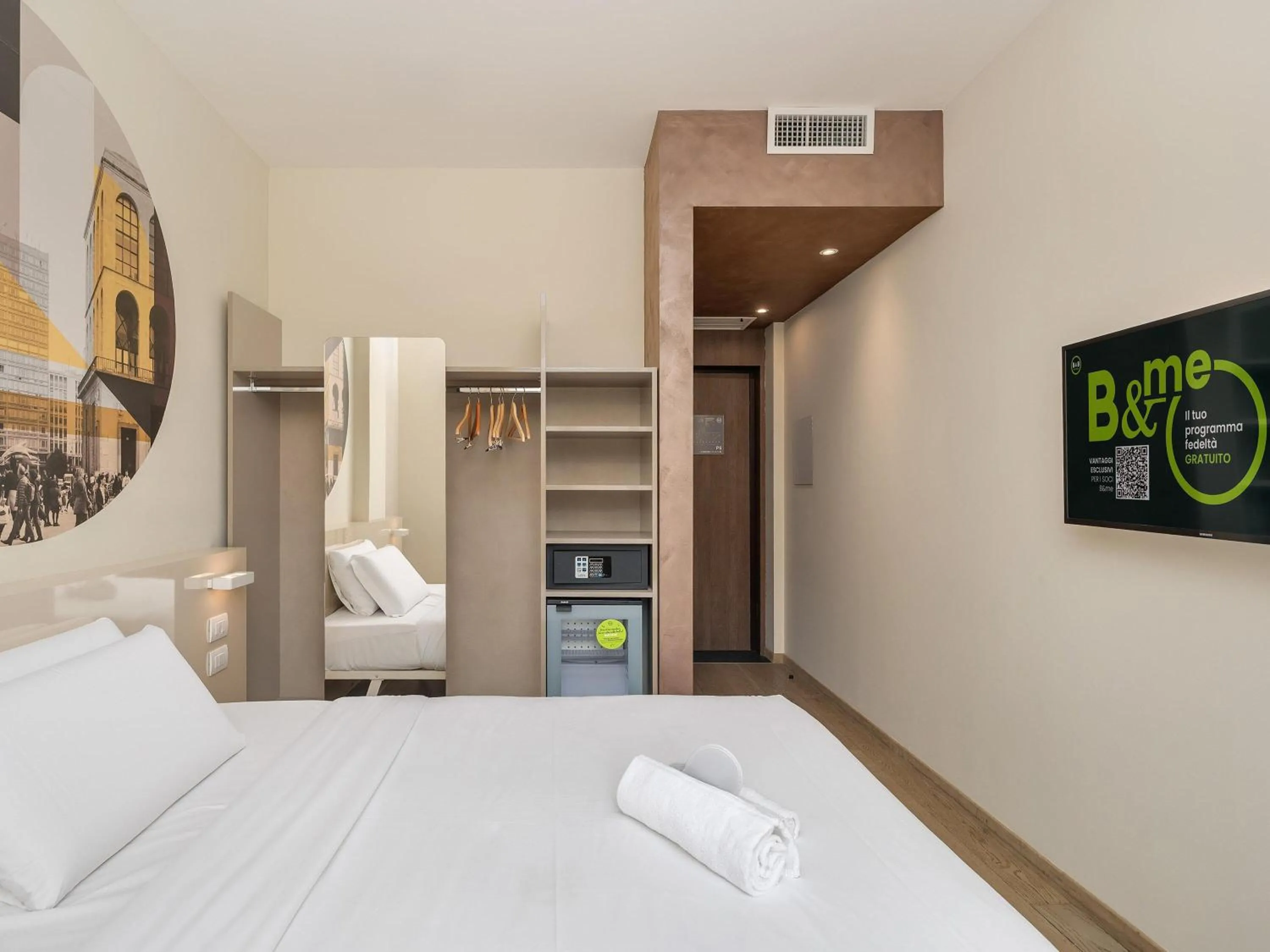 Photo of the whole room, Bed in B&B Hotel Milano Central Station