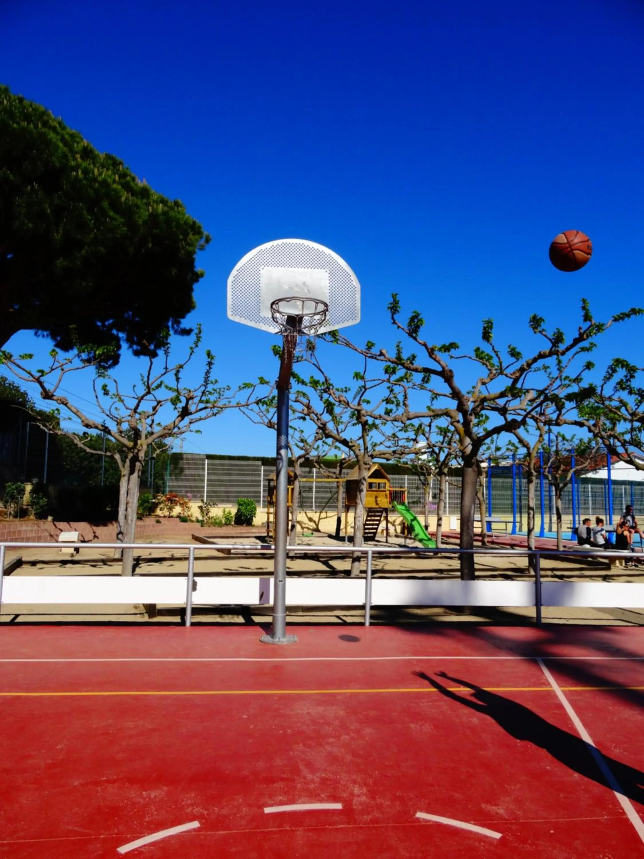 Area and facilities in Camping Platja Cambrils