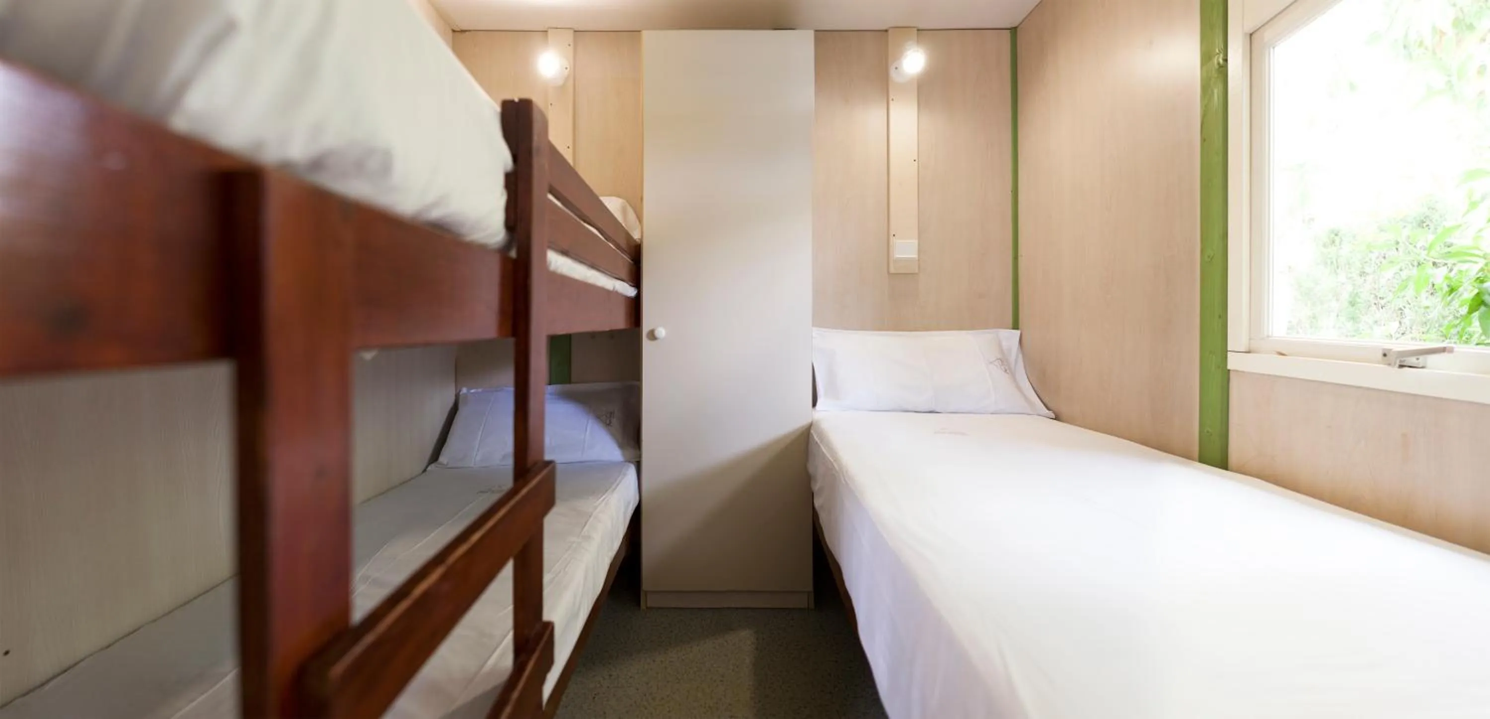 Photo of the whole room, Bed in Camping Platja Cambrils